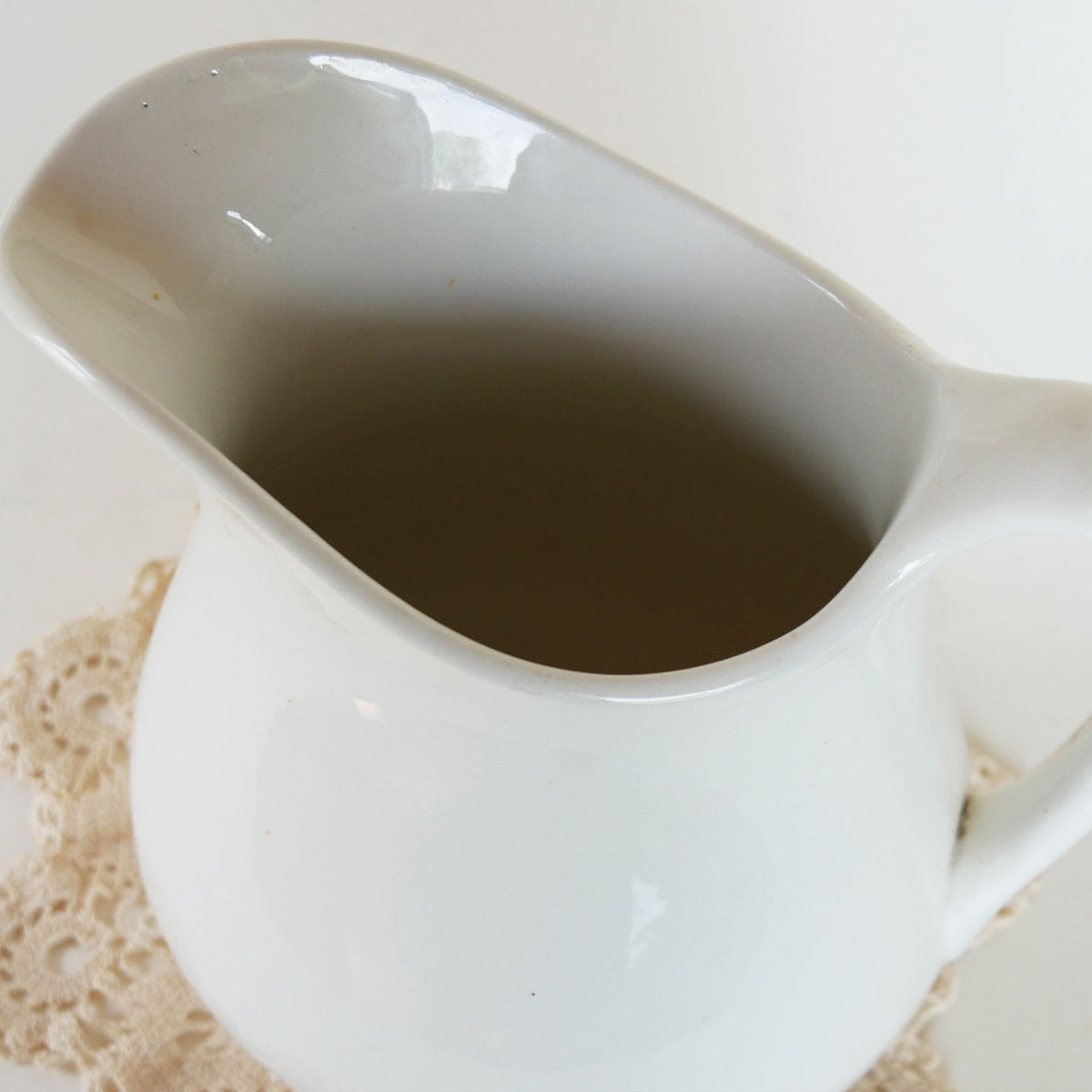 Vintage Large White Ironstone Pitcher, VIntage Ironstone Pitcher, Vintage Iron Pitcher, Vintage White Picture, Cottagecore Vase, Cottagecore Pitcher, Farmhouse White Pitcher, Vintage Farmhouse Stoneware Pitcher, Antique Ironstone Pitcher, Vintage Ironstone Pitcher