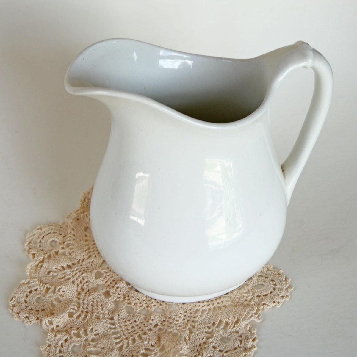 Vintage Large White Ironstone Pitcher, VIntage Ironstone Pitcher, Vintage Iron Pitcher, Vintage White Picture, Cottagecore Vase, Cottagecore Pitcher, Farmhouse White Pitcher, Vintage Farmhouse Stoneware Pitcher, Antique Ironstone Pitcher, Vintage Ironstone Pitcher