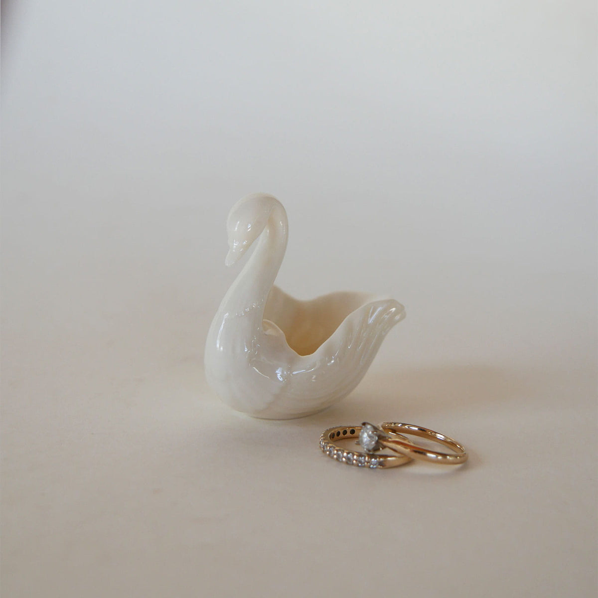 Vintage Lenox Porcelain Ivory Swam Trinket Dish, Vintage Lenox Porcelain Dish, Vintage Porcelain Trinket Dish, Vintage Swan Dish, Vintage Swan Trinket Dish