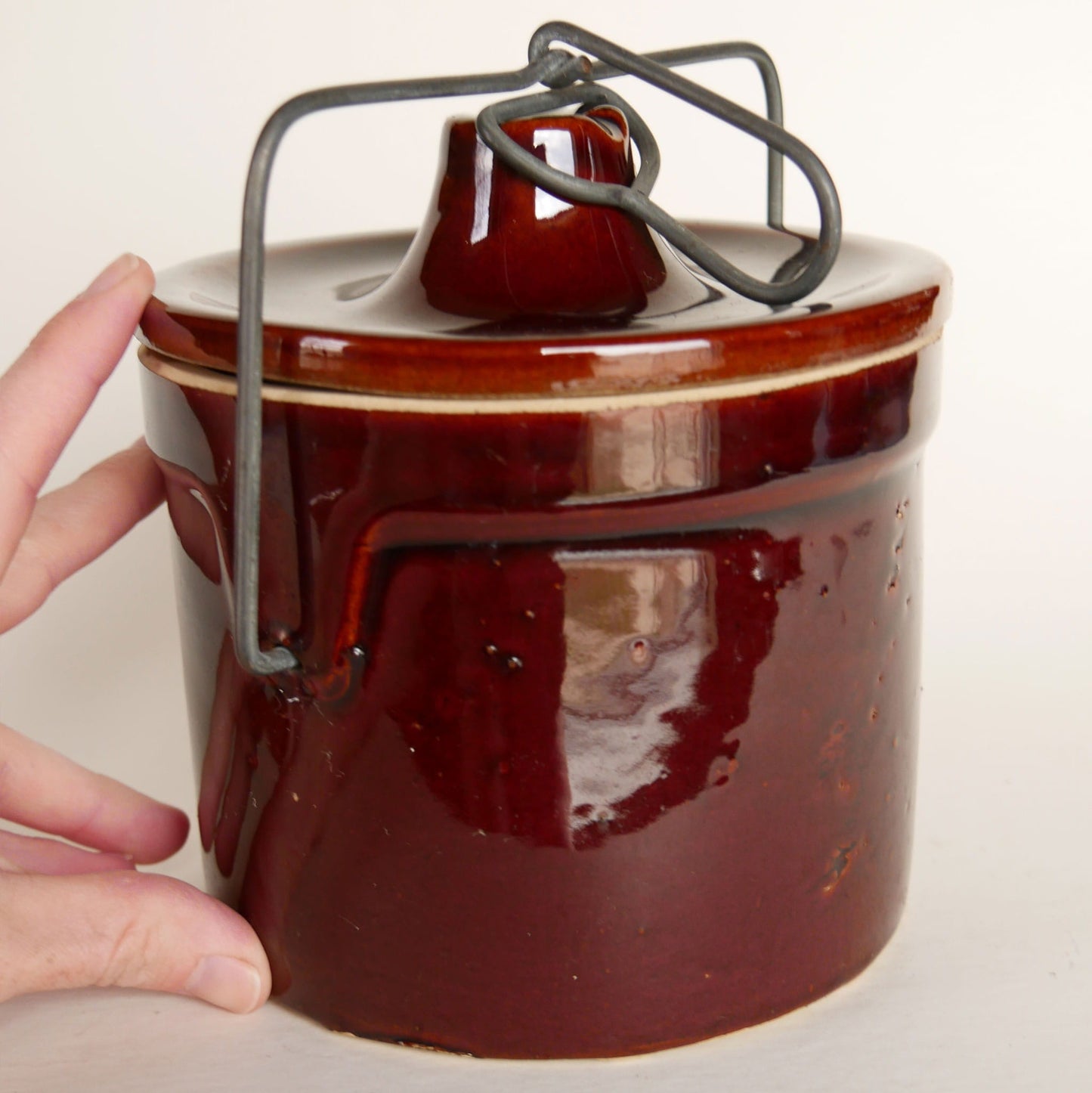 Large Vintage Light Brown Glazed Butter Crock with Metal Fastener, Vintage Farmhouse Stoneware, Vintage Brown Salt Glaze Crock, Vintage Stoneware Crock, Primitive Brown Crock, Vintage Brown Stoneware Jar and Lid, Vintage Home Decor