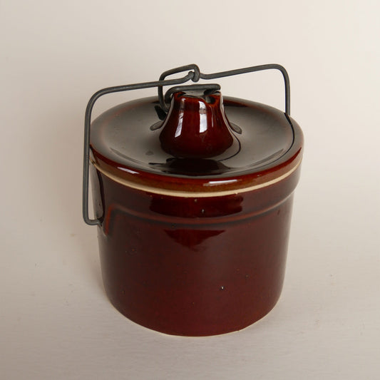 Large Vintage Light Brown Glazed Butter Crock with Metal Fastener, Vintage Farmhouse Stoneware, Vintage Brown Salt Glaze Crock, Vintage Stoneware Crock, Primitive Brown Crock, Vintage Brown Stoneware Jar and Lid, Vintage Home Decor
