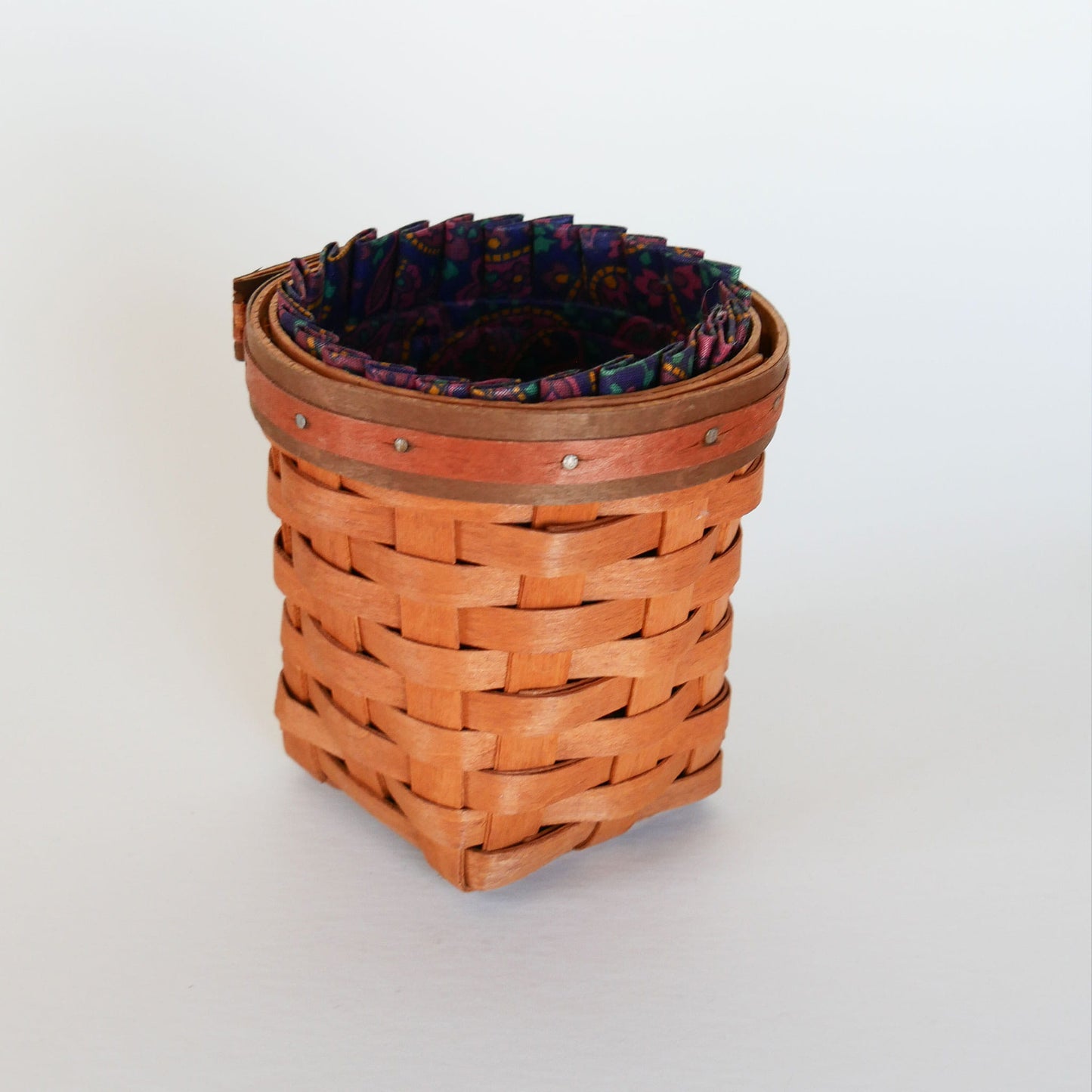 Longaberger Spoon Basket with Liner, Vintage Longaberger Spoon Basket, Vintage Longaberger Small Basket, Vintage Round Longaberger Pen Basket, Vintage Wicker Desk Basket