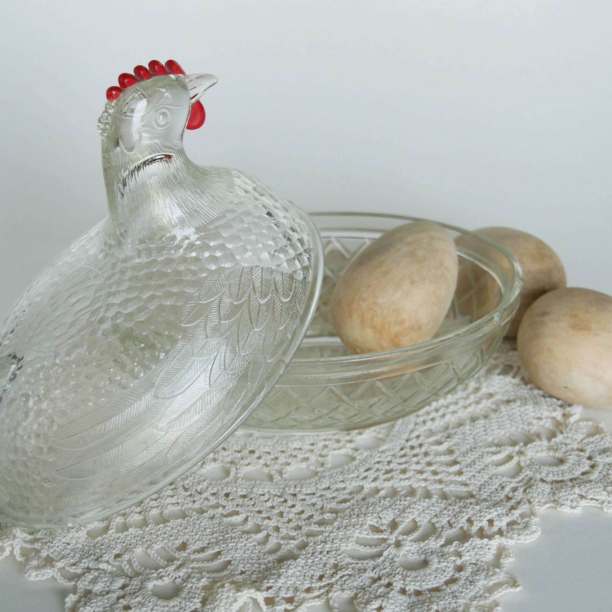 Vintage Clear Glass Nesting Chicken, Medium, Vintage Glass Nesting Hen, Vintage Farmhouse Decor, Vintage Farmhouse Kitchen Decor
