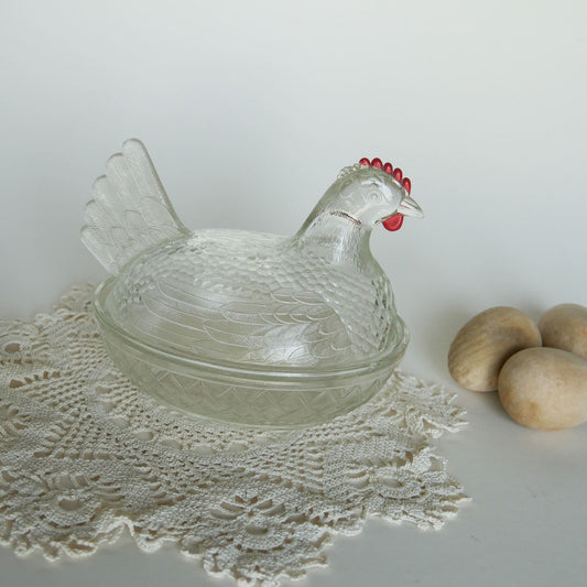 Vintage Clear Glass Nesting Chicken, Medium, Vintage Glass Nesting Hen, Vintage Farmhouse Decor, Vintage Farmhouse Kitchen Decor