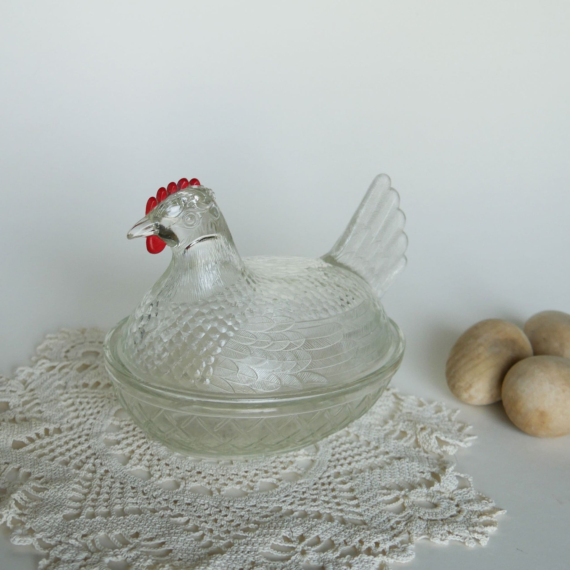Vintage Clear Glass Nesting Chicken, Medium, Vintage Glass Nesting Hen, Vintage Farmhouse Decor, Vintage Farmhouse Kitchen Decor