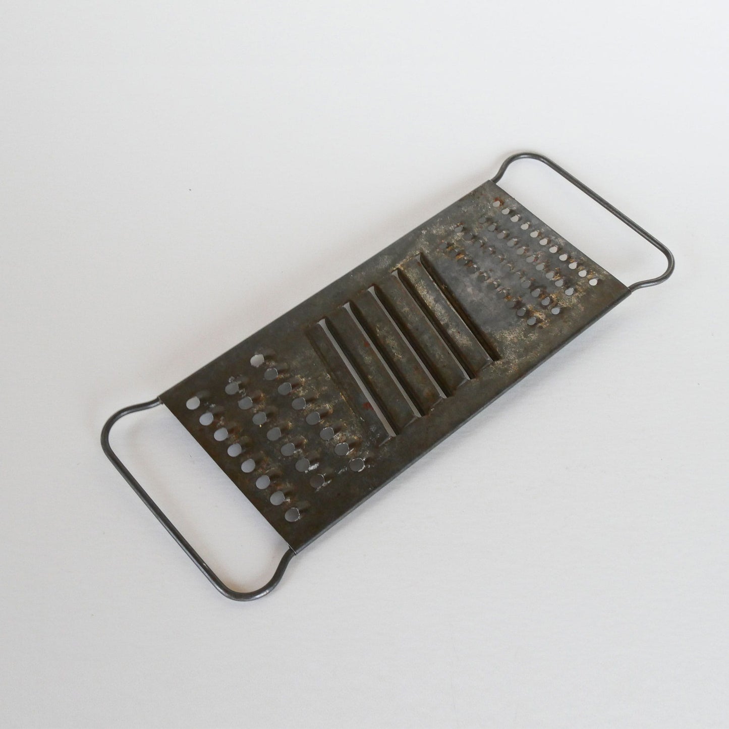 Vintage Cheese Grater, Vintage Metal Grater, Vintage Farmhouse Kitchen Tools, Vintage Kitchen Tools, Vintage Metal Spoons, Vintage Kitchen Decor