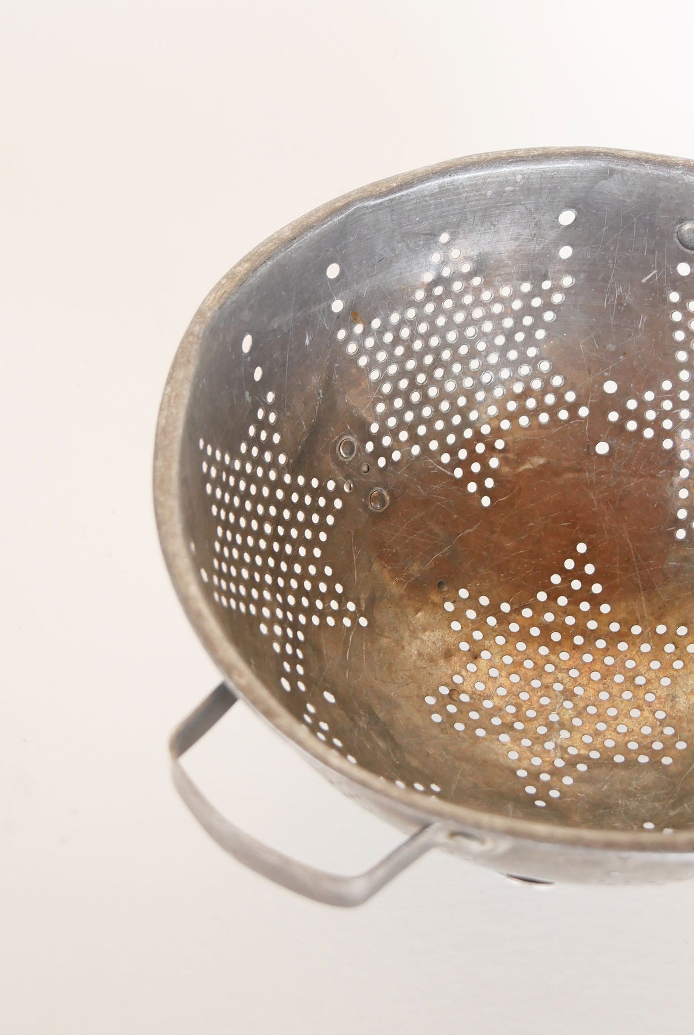 Vintage Metal Star Shaped Colander, Vintage Metal Colander, Vintage Kitchen Decor, Vintage Farmhouse Kitchen, Farmhose Kitchen Utensils, Vintage Kitchen Wall Decor, Vintage Colander