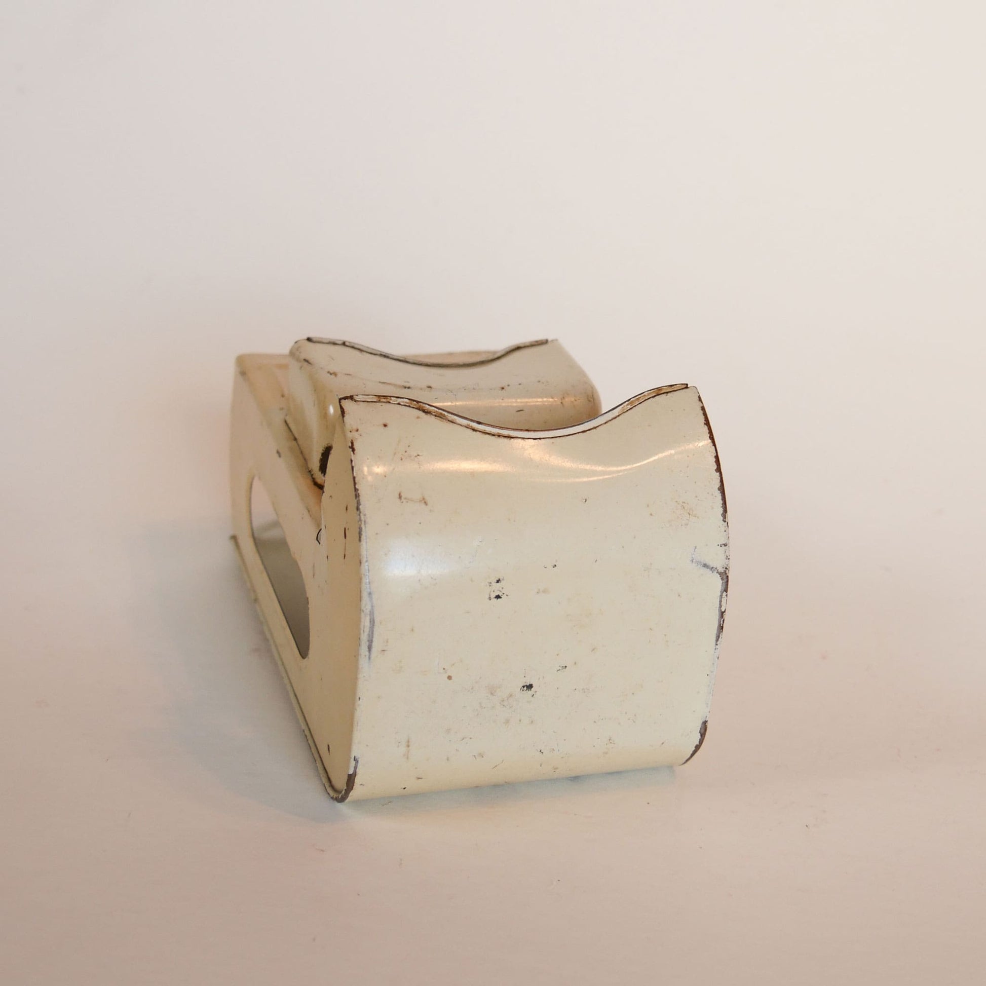 Vintage Hall Red Poppy Metal Wall-Mounted Match Holder, Vintage Matchbox holder