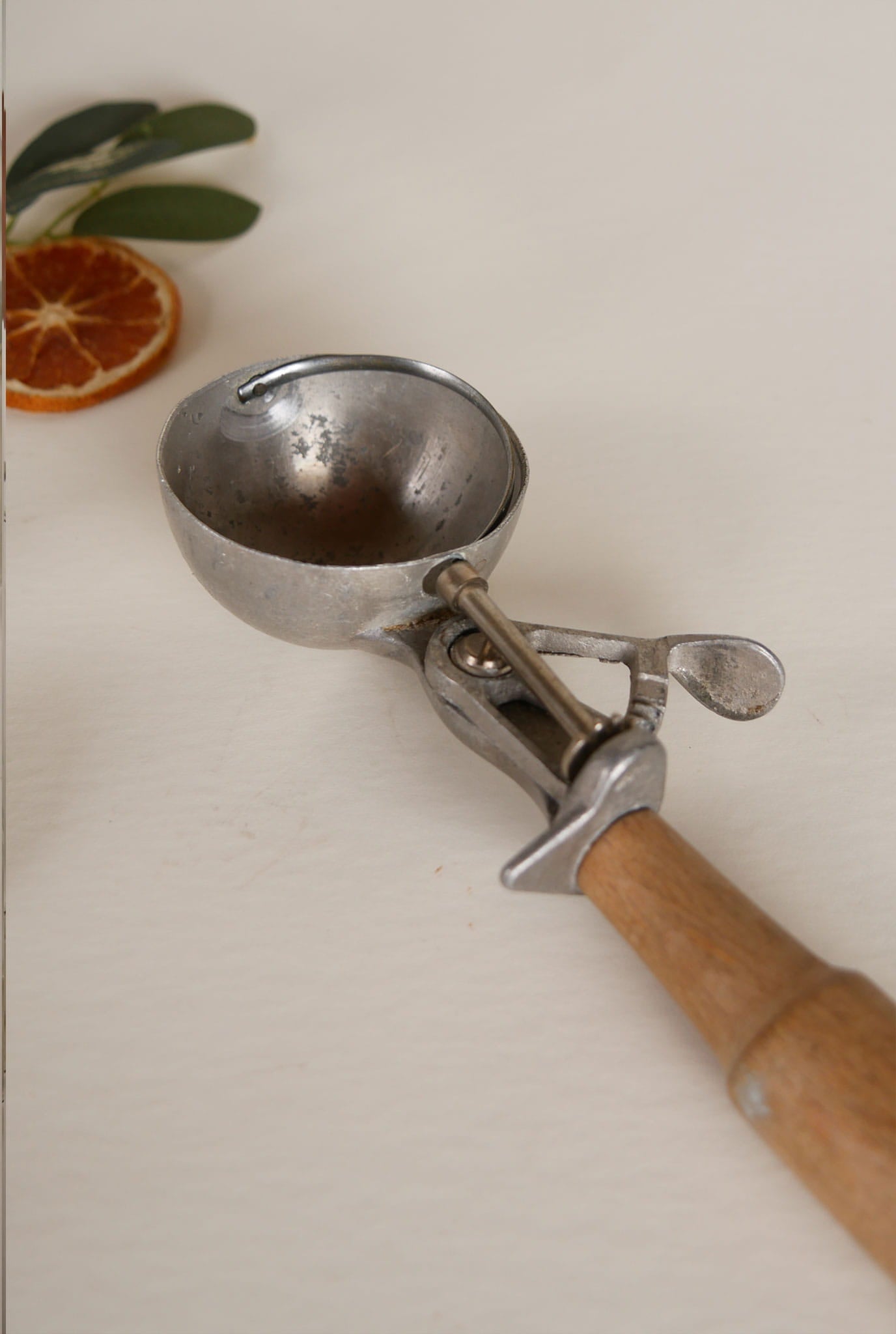 Antique Ice Cream Scoop, Vintage Ice Cream SCoop, Indesctructo #4 Ice Cream Scoop, 1920s Ice Cream SChool, MEtal and Wood Handle Ice Cream Scoop, Vintage Kitchen Tools, Vintage Kitchen Utensils, Antique Kitchen Tools, Antique Kitchen Utensils, Primitive Kitchen Tools