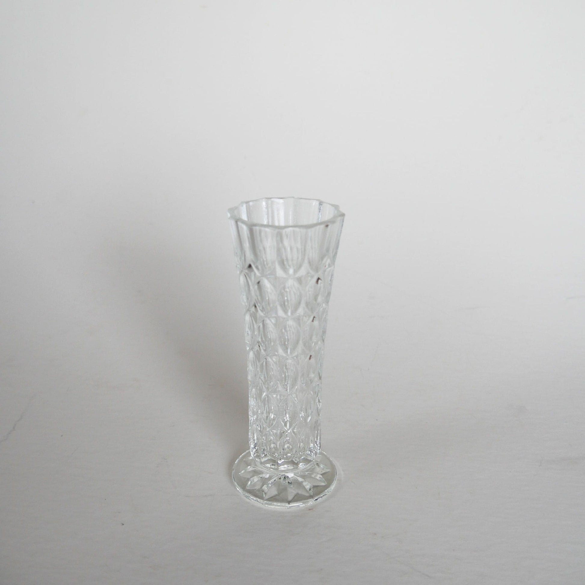 Vintage Pressed Glass Footed Bud Vase, Glass Pedestal Vase, Pedestal Clear Glass Vase, Vintage Glass Mini Vase, Vintage Mini Vase, Vintage Cottagecore Vase