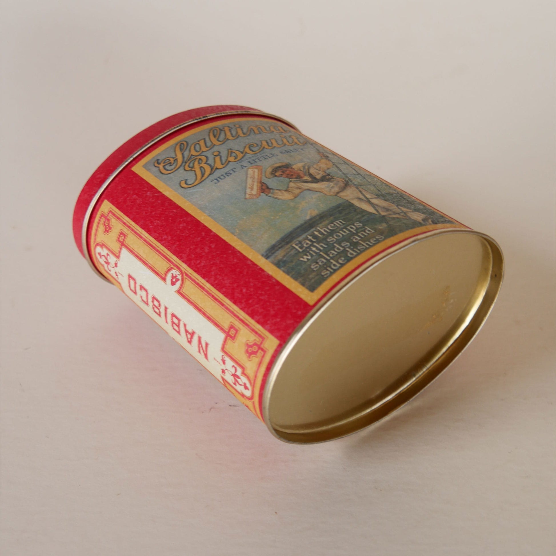 Vintage Nabisco Biscuit Oval Red Tin Canister, Vintage Cracker Tin, Vintage Crack Tin Canister, Vintage Nabisco Tin Canister, Vintage Nabisco Crack Tin