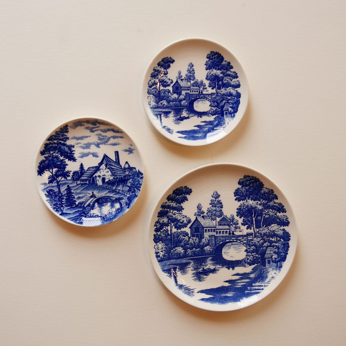 Vintage Blue and White Plate Wall Set, Blue and White Japanese Plates, Vintage Blue and White Plate Wall, Vintage Plate Wall, Vintage Decorative Plate Wall, Blue and White Decorative Plate Wall