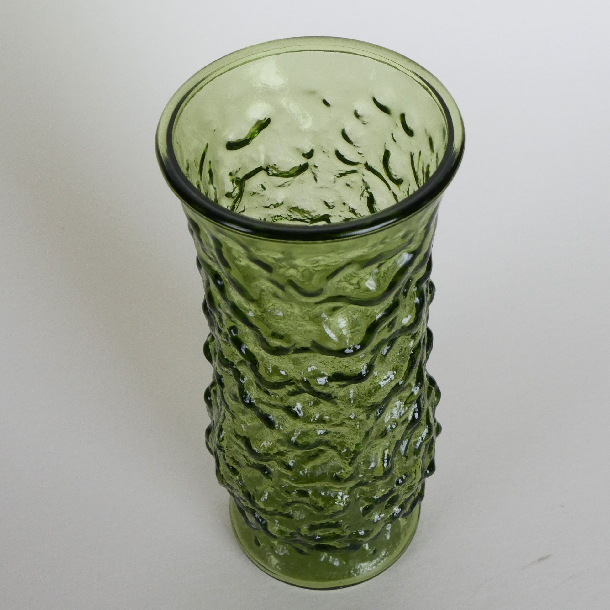 Vintage EO Brody Green Glass Vase, Olive, Vintage Green Crinkle Glass Vase, Vintage Glass Vase, Vintage Crinkle Vase, Vintage Home Decor