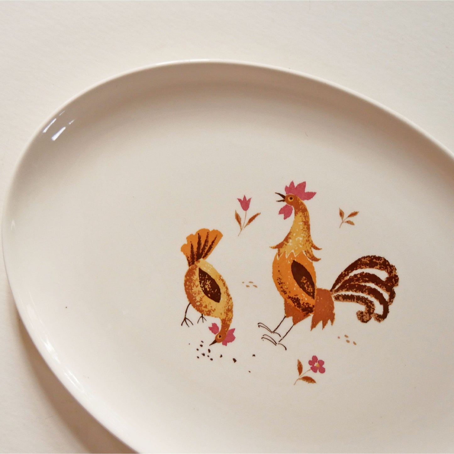Vintage Oval Rooster & Hen Serving Platter, Farmhouse PLates, Vintage Farmhouse Decor, Vintage Farmhouse Plates, Vintage Farmhouse Plate Wall, Vintage Cottage Farm Wall Decor, Vintage Rooster Decor, Vintage Rooster Plate, Vintage Hen Plate