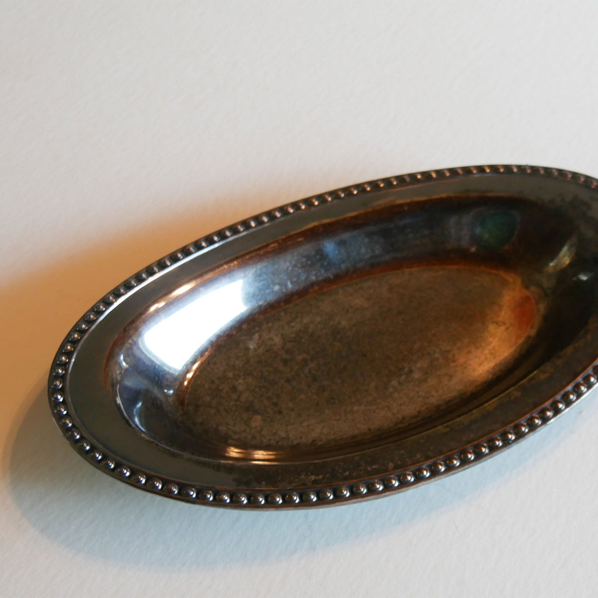 Vintage Oval Silver-Plated Bread Tray, Oval Bread Tray, Vintage Patina Oval Tray, Vintage Silver Bread Tray, Beaded Border Bread Tray, Vintage Platter, Primitive Platter, Vintage Farmhouse Platter, Vintage COttage Platter
