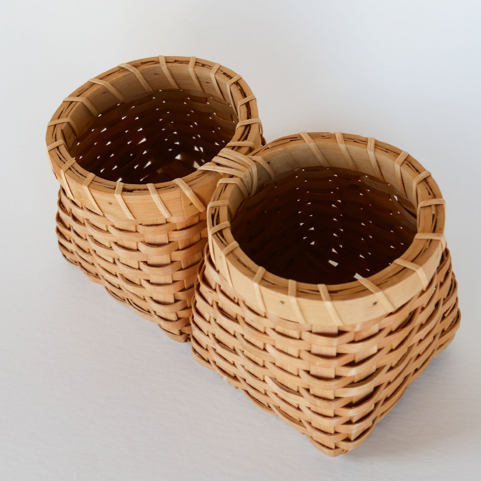 Vintage Peanut Basket, Wicker Peanut Basket, Vintage Basket Decor, Vintage Home Decor, Vintage Wicker Decor, Farmhouse Baskets, Boho Baskets, Light Wicker Double Sided Basket