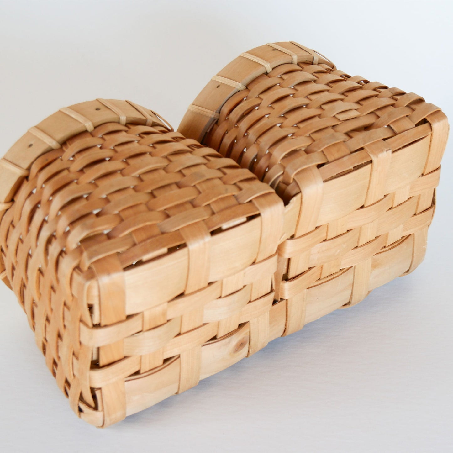 Vintage Peanut Basket, Wicker Peanut Basket, Vintage Basket Decor, Vintage Home Decor, Vintage Wicker Decor, Farmhouse Baskets, Boho Baskets, Light Wicker Double Sided Basket