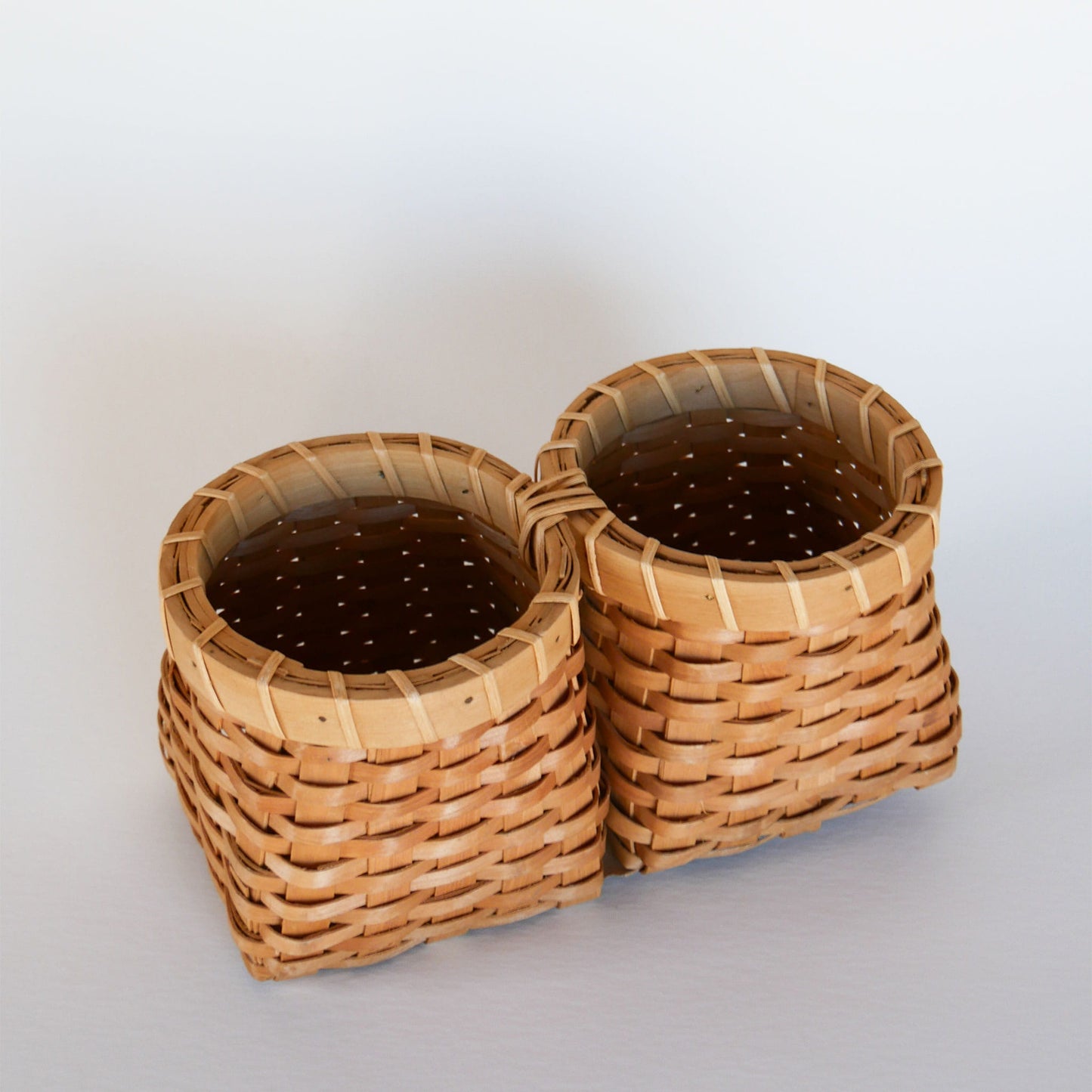 Vintage Peanut Basket, Wicker Peanut Basket, Vintage Basket Decor, Vintage Home Decor, Vintage Wicker Decor, Farmhouse Baskets, Boho Baskets, Light Wicker Double Sided Basket