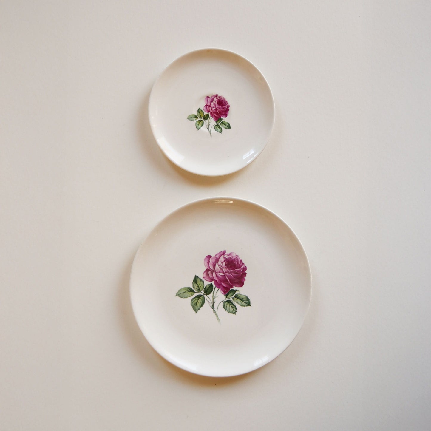 Vintage Floral Plate Gallery Wall Set, Floral Plate Wall, Plate Gallery Wall, Vintage Plate Wall, Vintage Plate Gallery Wall, Vintage Floral Plate Wall, Floral Plate Gallery Wall, Vintage Floral Wall Decor, Vintage Cottagecore