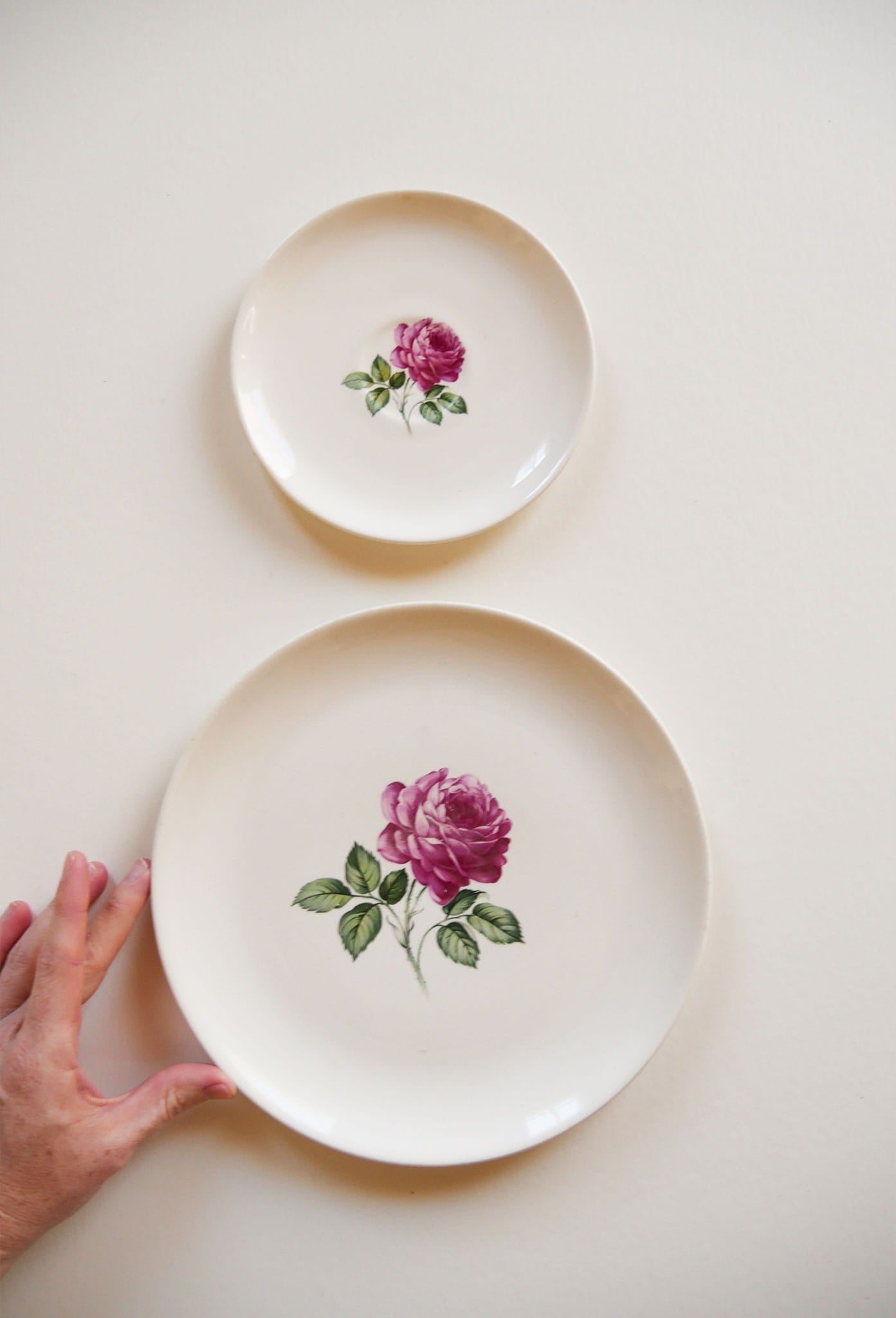 Vintage Floral Plate Gallery Wall Set, Floral Plate Wall, Plate Gallery Wall, Vintage Plate Wall, Vintage Plate Gallery Wall, Vintage Floral Plate Wall, Floral Plate Gallery Wall, Vintage Floral Wall Decor, Vintage Cottagecore