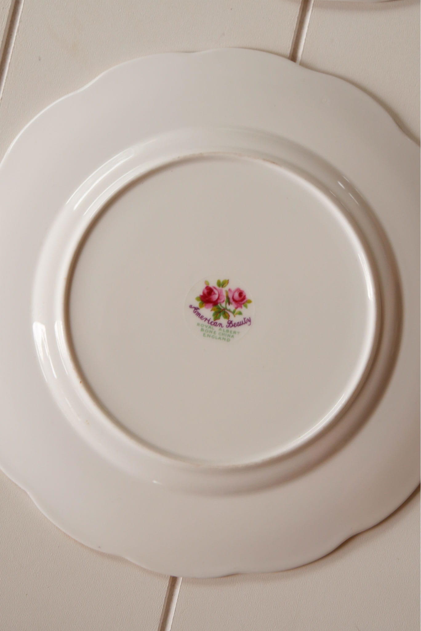 Vintage Pink Rose Floral Plate Wall Collection, Pink Rose Plates, VIntage Pink Rose Plates, VIntage Floral Plates, VIntage Floral Plate Wall, Vintage Gallery Plate Wall