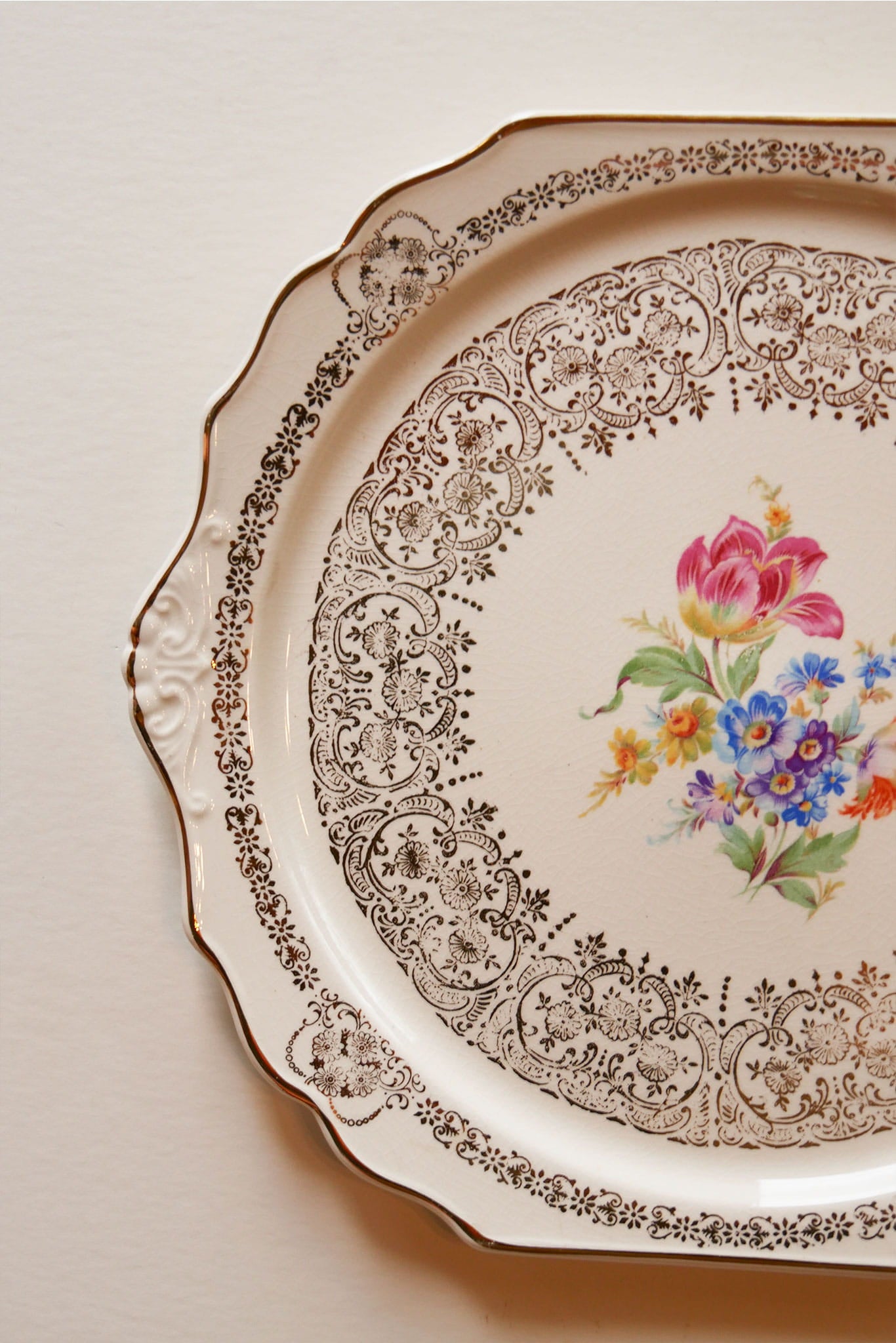 Vintage Queen Anne Floral and 24k Gold Rimmed Cake Plate, Vintage Floral Plate, Vintage Floral Cake Platter, Vintage Queen Anne Cake Platter, Vintage Floral Plate Wall