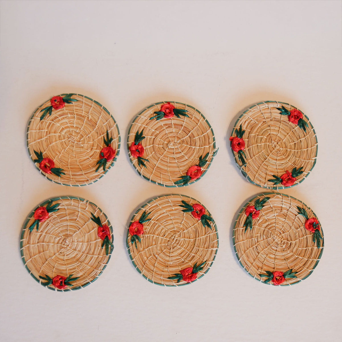 Vintage Raffia Floral Coasters, Vintage Tropical Decor, Vintage Wicker Coasters, Tropical Wicker Coasters