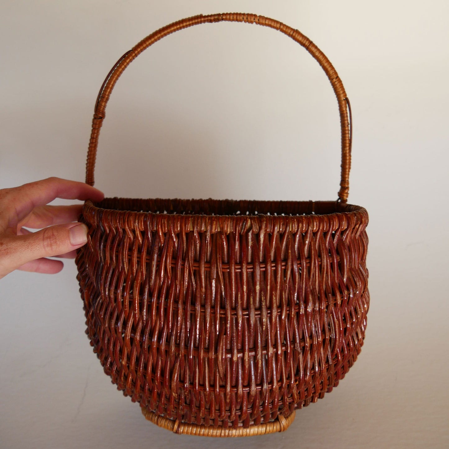 Vintage Dark Rattan Wicker Hanging Basket, Hanging Basket, Vintage Hanging Basket, Vintage Basket with Handle, Handle Wicker Basket, VIntage Basket Decor, Vintage Basket Wall Decor