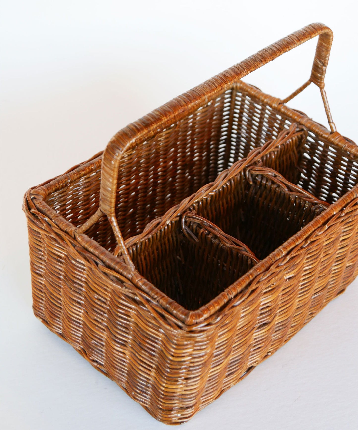 Vintage Dark Rattan Wicker Utensil Caddy, Vintage Wicker Caddy, Vintage Utensil Caddy, Vintage Wicker Utensil Holder, Vintage Wicker Decor, Vintage Home Decor