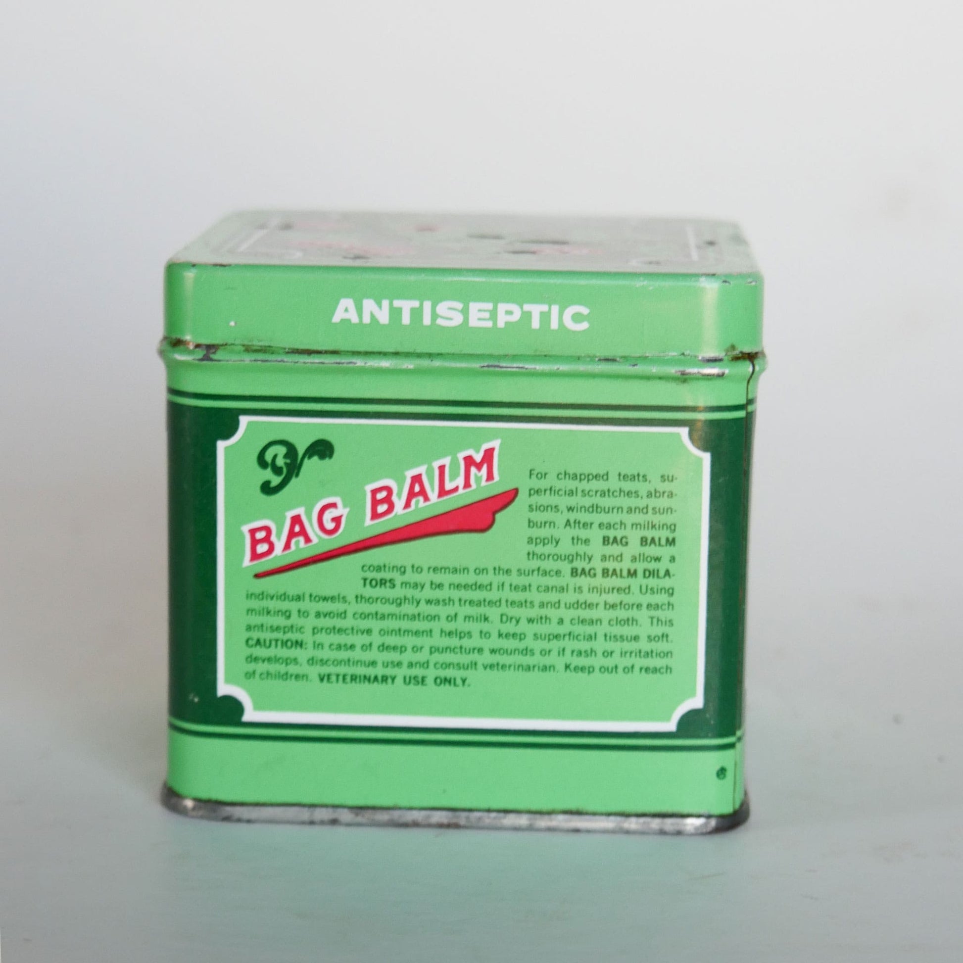 Vintage Bag Balm Antiseptic Square Tin, Red and Green Tin, Vintage Red an Green Tin