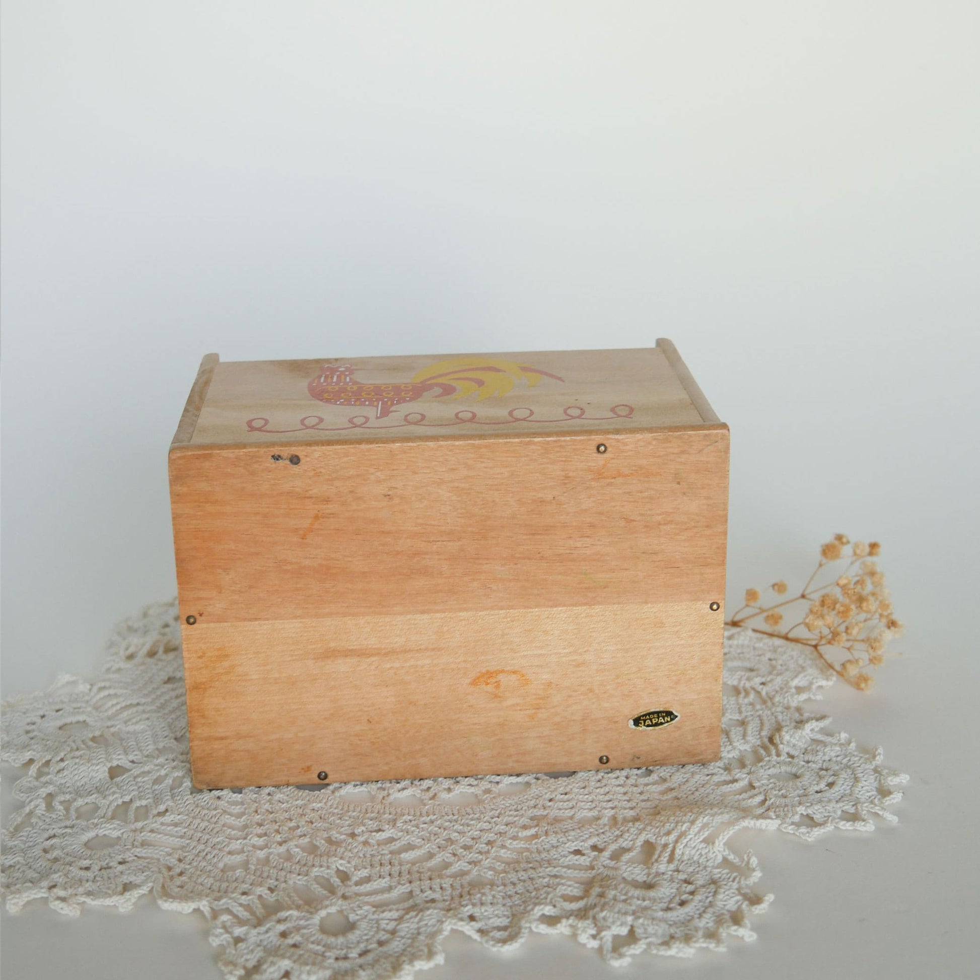 Vintage Red and Yellow Rooster Wooden Recipe Box Vintage Wood Recipe Box Rooster Recipe Box Vintage Farmhouse Kitchen Decor
