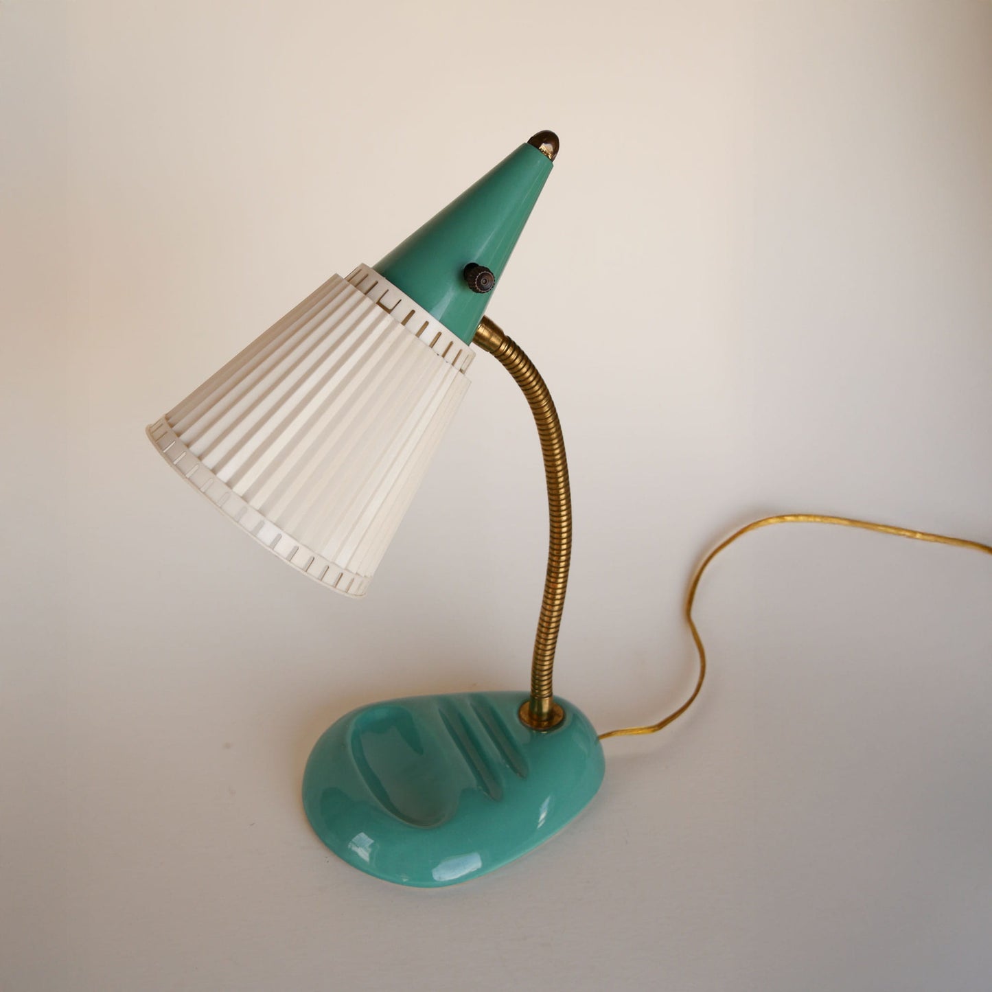 Vintage Retro Teal Desk Lamp, Vintage Teal Desk Lamp, Vintage Retro Lighting, Vintage Midcentury Lighting, Midcentury Modern Desk Lamp, Vintage Desk Lamp, Vitnage Teal Desk Lamp, Vintage Retro Lamp