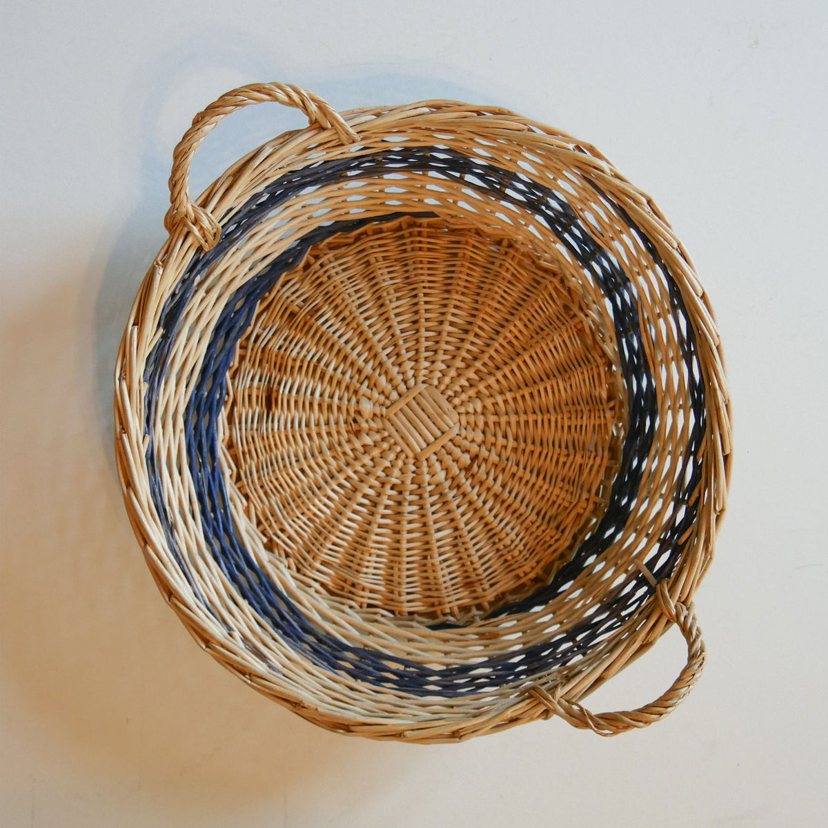 Round Blue Striped Wicker Tray with Handles, Vintage Wicker Basket, Vintage Basket Wall, Vintage Boho Basket Wall, Vintage Striped Basket Wall, Vintage Blue Stripe Basket