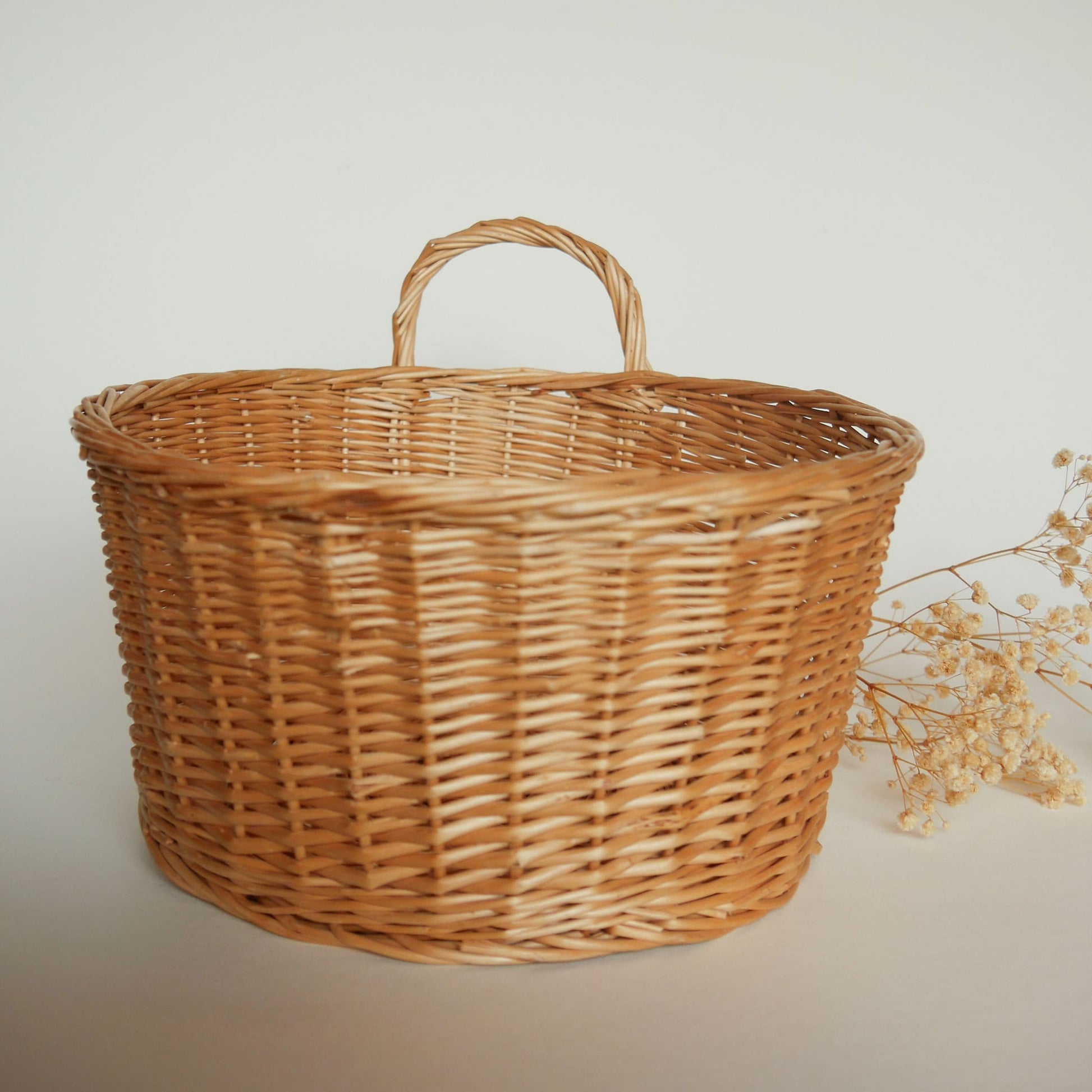 Vintage Round Wicker Basket with Handle, Vintage Farmhouse Wicker Basket, Vintage Cottage Wicker Basket Wicker Basket with Handle