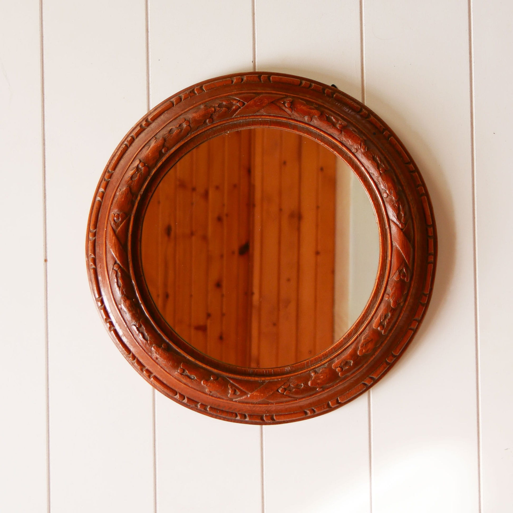 Vintage Wood Carved Round Mirror, Vintage Wall Mirror, Vintage Wood Carved Round Mirror, Vintage Farmhouse Mirror, Vintage Cottage Wall Mirror