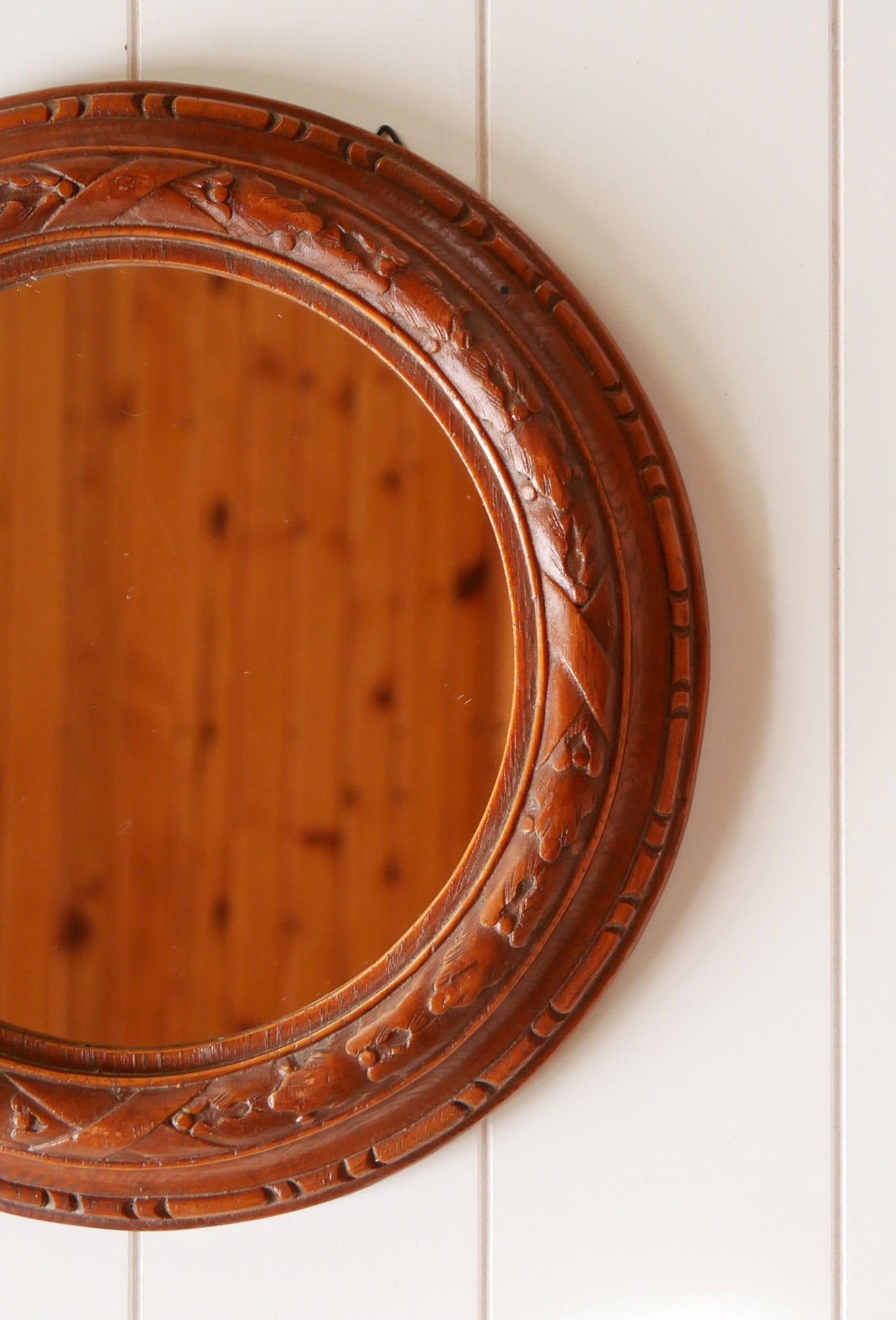 Vintage Wood Carved Round Mirror, Vintage Wall Mirror, Vintage Wood Carved Round Mirror, Vintage Farmhouse Mirror, Vintage Cottage Wall Mirror