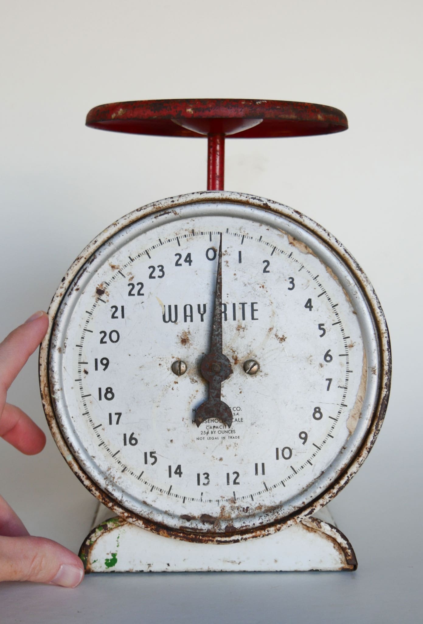 Vintage Rustc Wayrite Scale, Red Platform, Rustic Wayrite Scale, Red Wayrite Scale