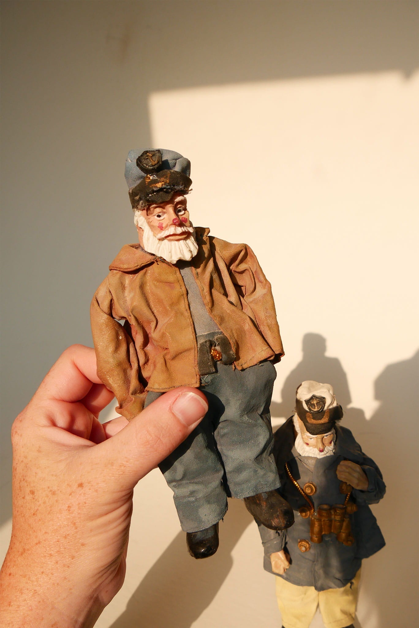 Pair of Vintage Sea Captain Maritime Figurines, Albert Price Products, Vintage Nautical Shelf Decor, Vintage Coastal Shelf Decor, Vintage Sea Captain Figurines, Vintage Sea captains, Vintage Sea Men Figures