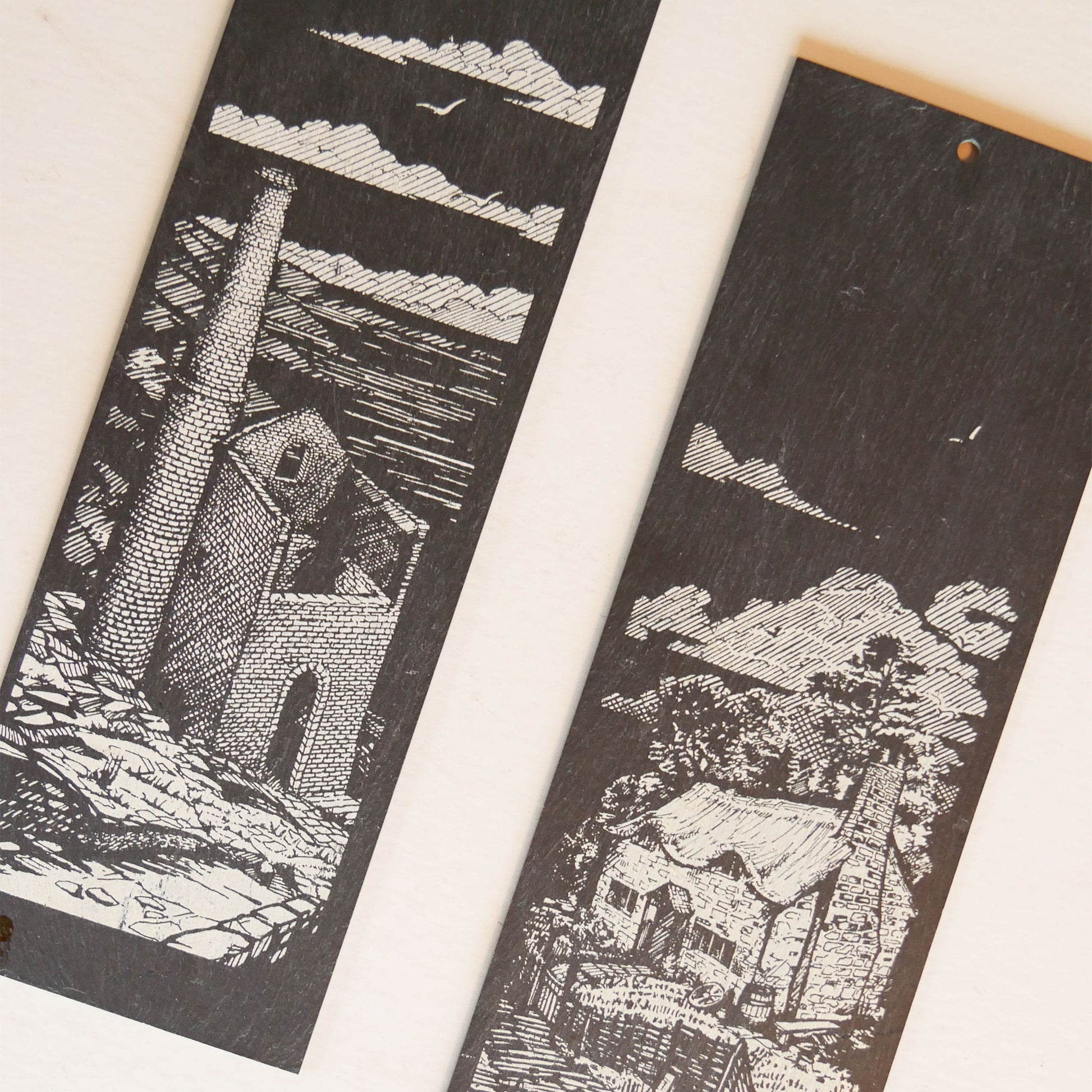Pair of Vintage Slate Plaque with Cottage Scenes, Vintage Slate Plaque, VIntage Slate Wall Decor, Vintage Cottage Scene Decor, Vintage Cottagecore Wall Decor, Vintage Cottage Countryside Wall Decor