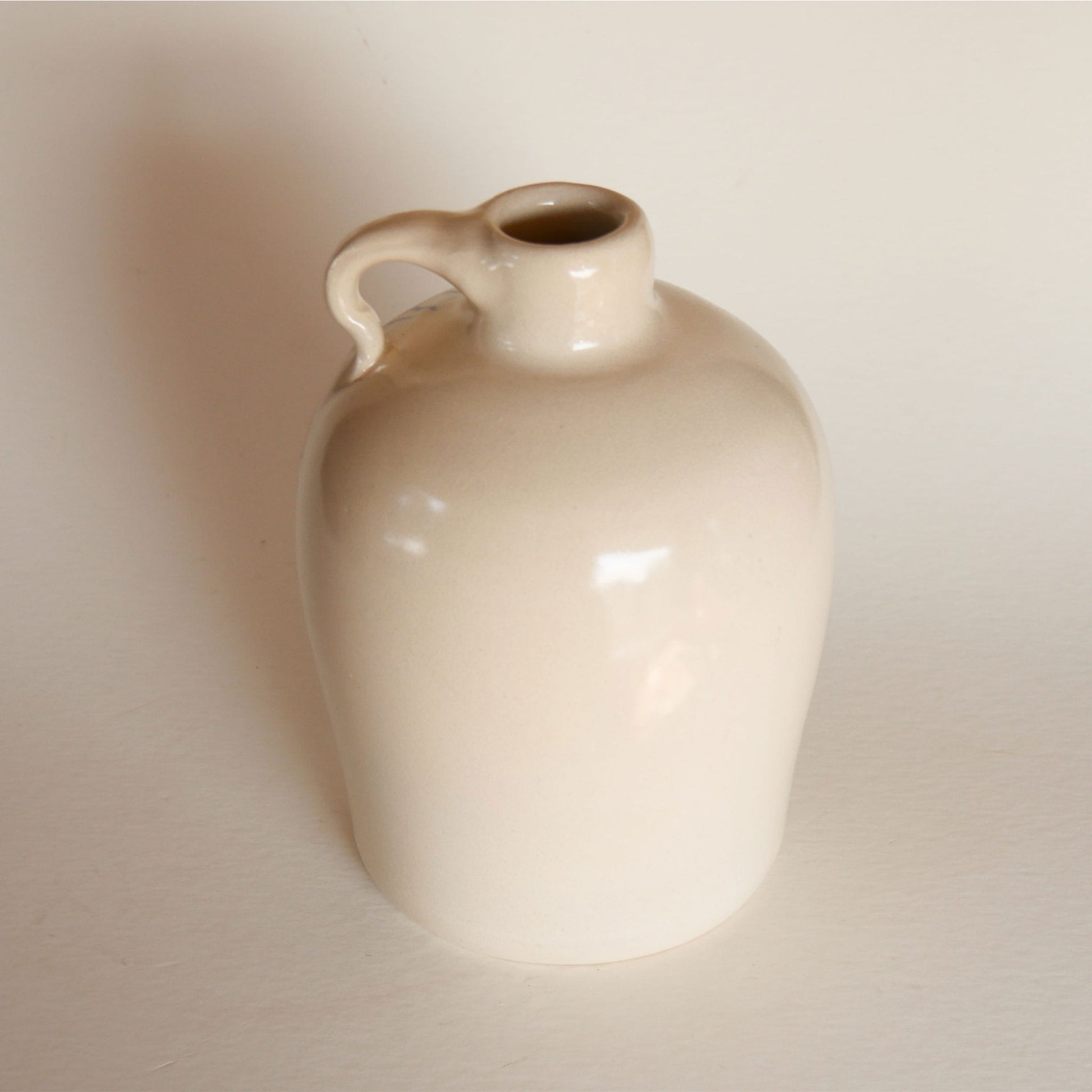 Vintage Stoneware Jug, Blue Barn Scene, Vintage Farmhouse Stoneware Jug, Vintage Farmhouse Stoneware, Vintage Barn Scene Stoneware