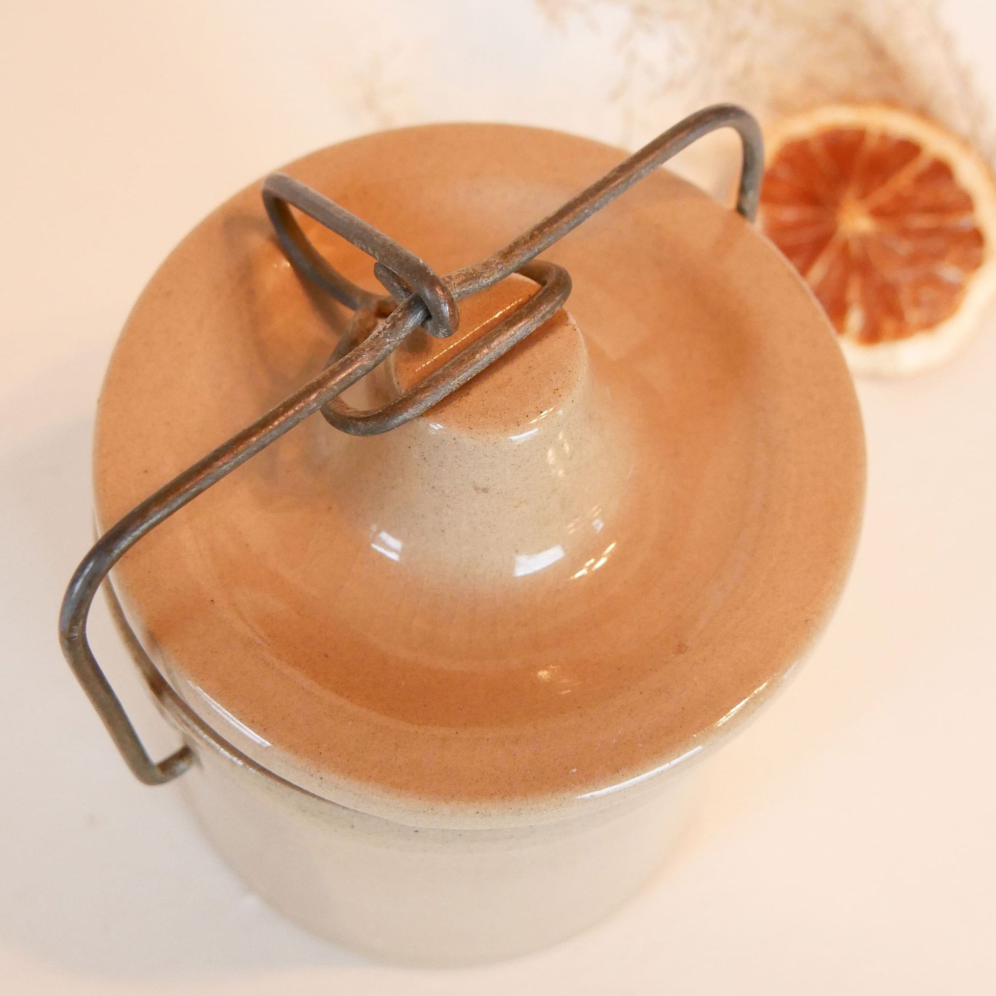 Vintage Tan Butter Crock with Seal and Latch Lid, Vintage Crock, Vintage Stoneware, Primitive Decor, Vintage Home Decor, Vintage Stoneware