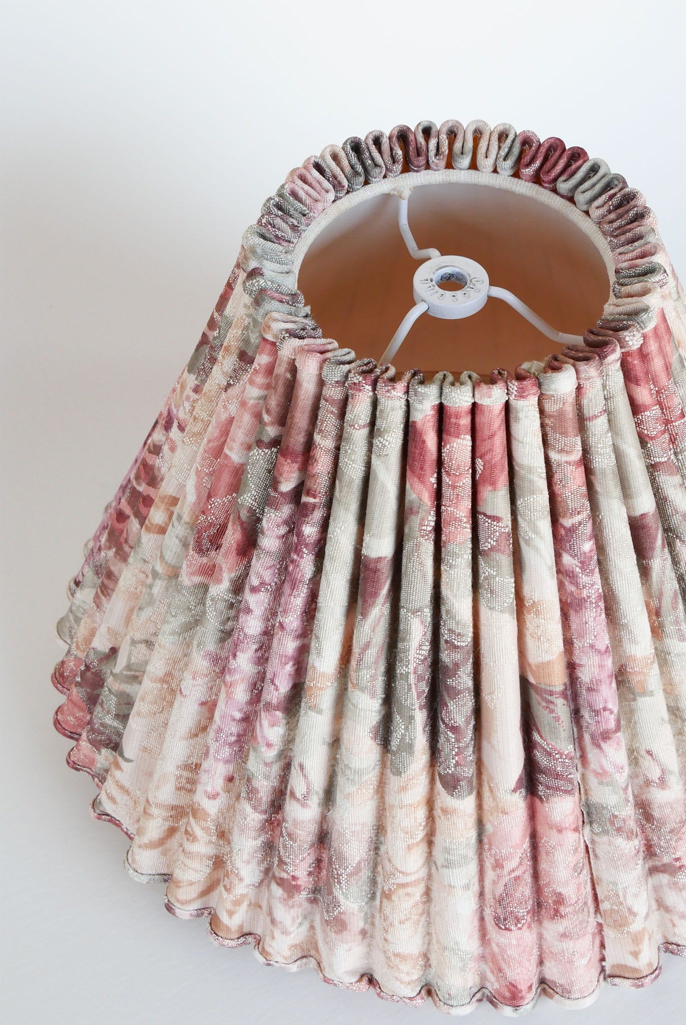 Vintage Croscill Home Cotswold Lampshade with Pleated Floral Fabric, Vintage Floral Lamp Shade, Cottagecore Lamp Shade, Vintage Cottage Lamp Shade, Vintage COttagecore Lighting, Vintage Floral Lighting, Vintage Lighting, Vintage Cottage Lighting, Vintage Home Decor, VIntage Tapestry Floral Lampshade