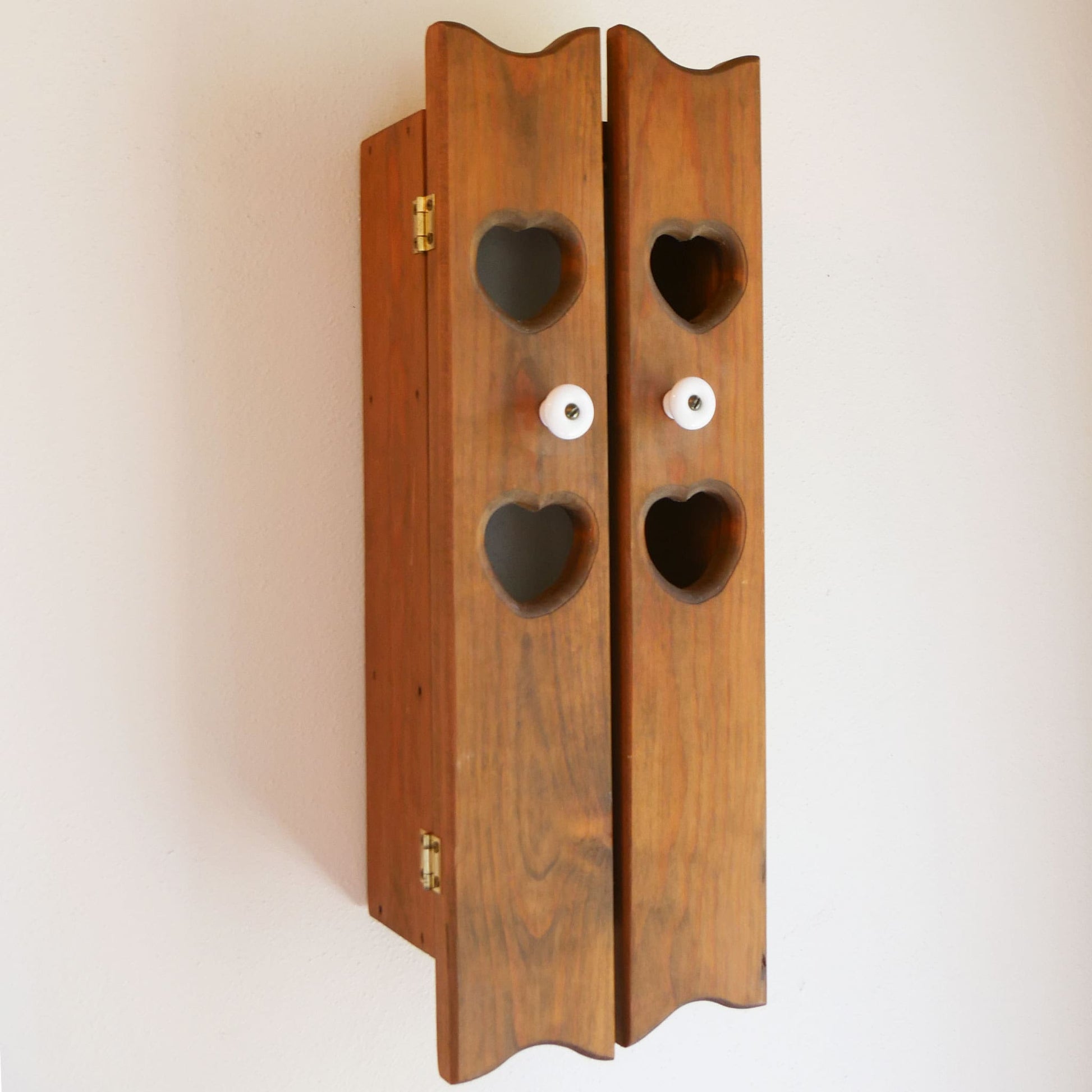 Vintage 20in 3-Shelf Heart Cutout Wall Cabinet with Porcelian Knobs Vintage Spice Cabinet Vintage Wall Cabinet Vintage Heart Cutout Cabinet