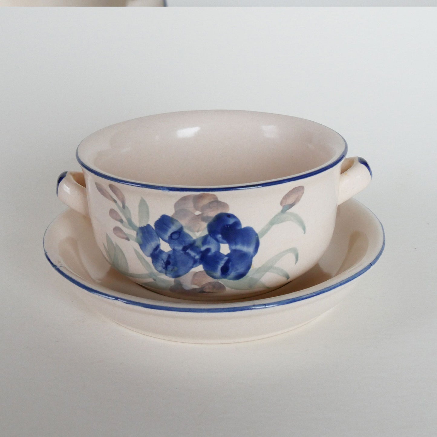 Vintage Trade Masters Double Handle Pottery Soup Bowl with Saucer Set, Vintage Stoneware Soup Bowls and Saucers, Vintage Soup Bowls and Saucers, Vintage Stoneware Blue Floral Bowls, Vintage Stoneware, Vintage Kitchen Decor
