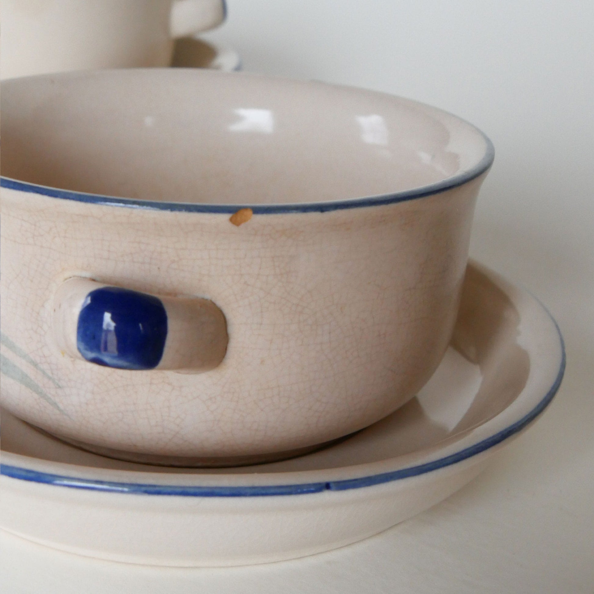 Vintage Trade Masters Double Handle Pottery Soup Bowl with Saucer Set, Vintage Stoneware Soup Bowls and Saucers, Vintage Soup Bowls and Saucers, Vintage Stoneware Blue Floral Bowls, Vintage Stoneware, Vintage Kitchen Decor