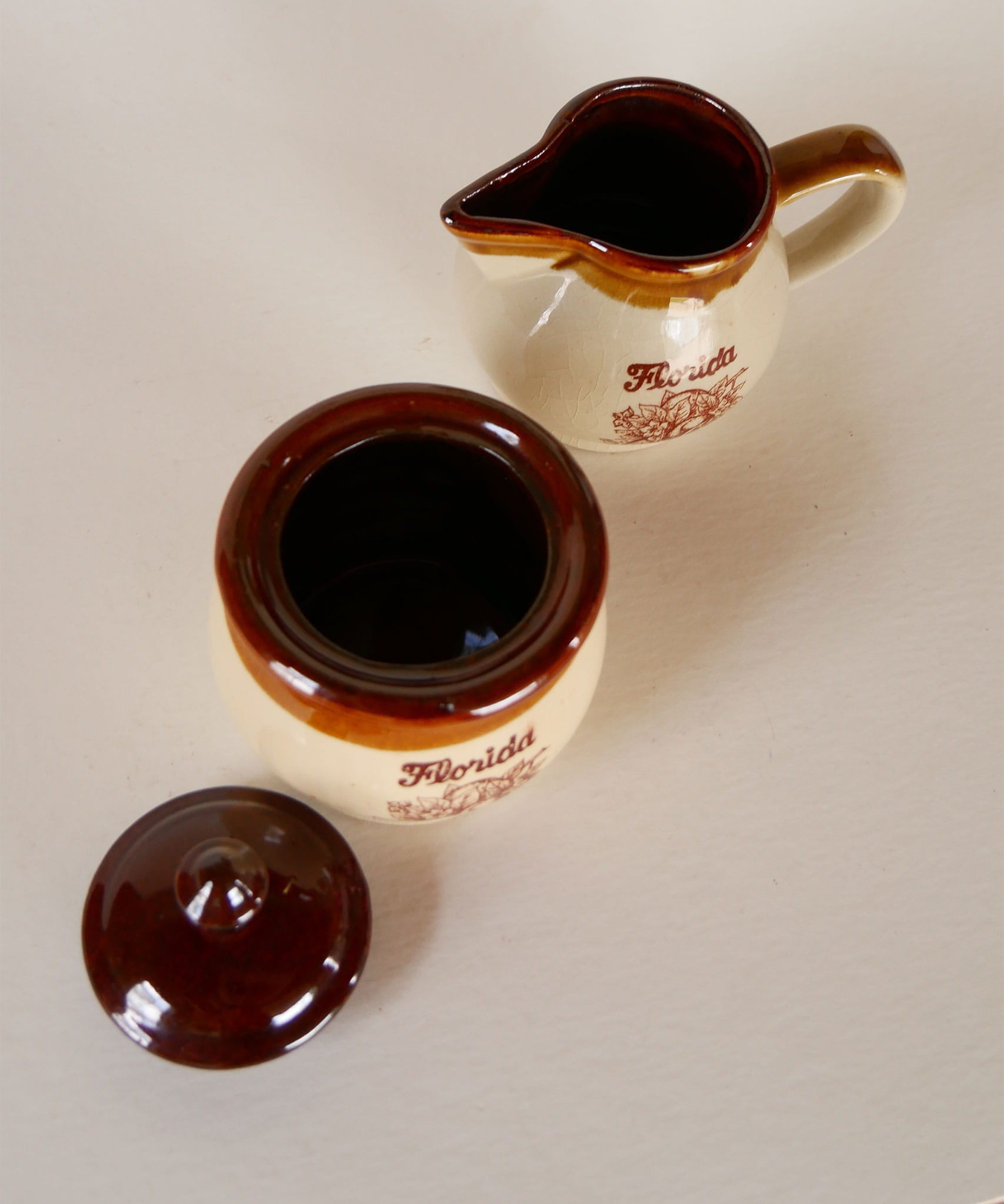 VIntage Florida Two-Tone Brown Creamer and Sugar Dish, Vintage Two Tone Pottery, Vintage Farmhouse Pottery, Vintage Two Tone Stoneware, Vintage Two Tone Creamer, Vintage Two Tone Sugar Dish, Vintage Florida Two Tone Pottery, Vintage Brown Florida Pottery