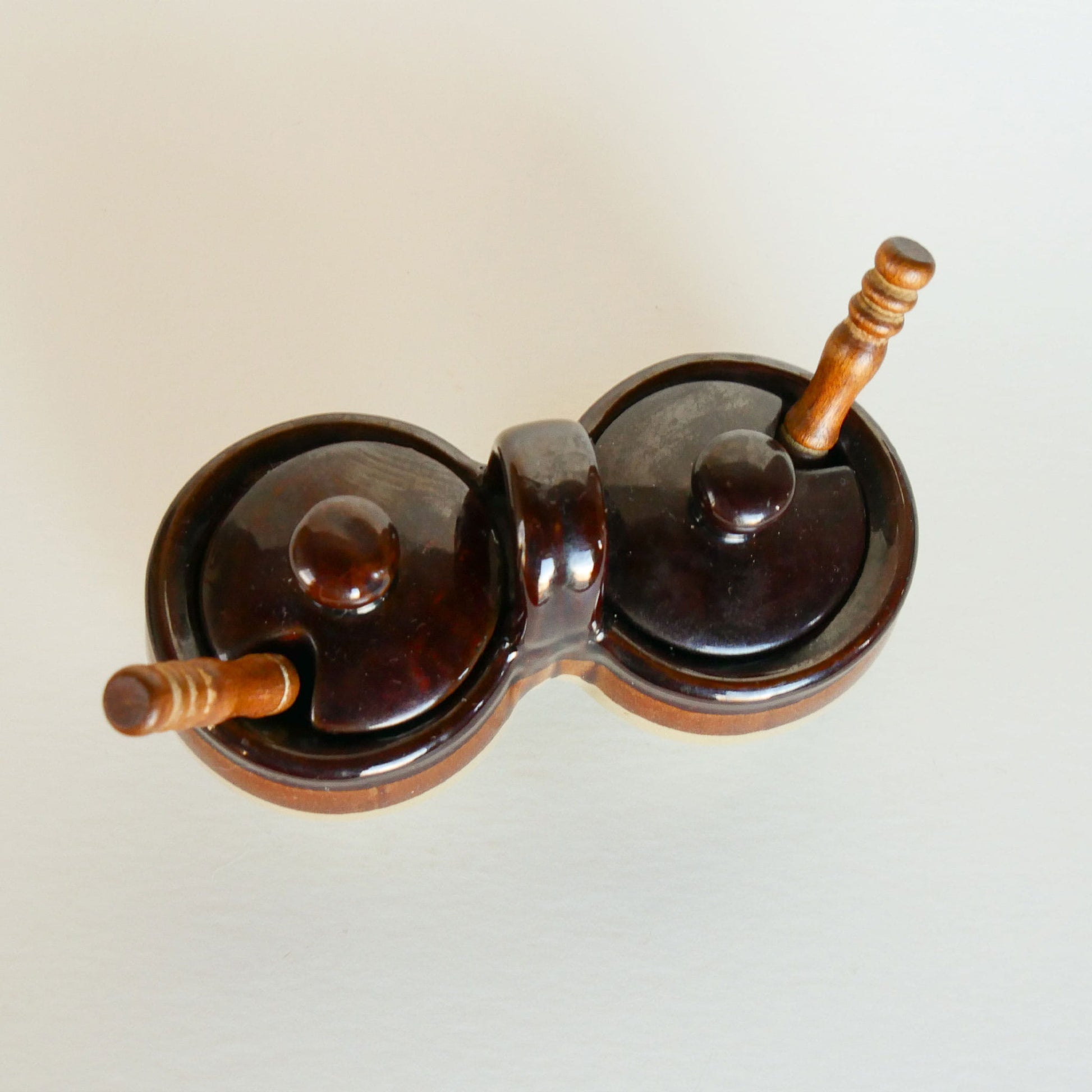 Vintage Two-Tone Stoneware Double Condiment Dish, Vintage Conditment Dish, Vintage Stoneware Condiment Dish, Vintage Condiment Stoneware, Vintage Jam Jelly Stoneware, Vintage Farmhouse Stoneware, Vintage Home Decor