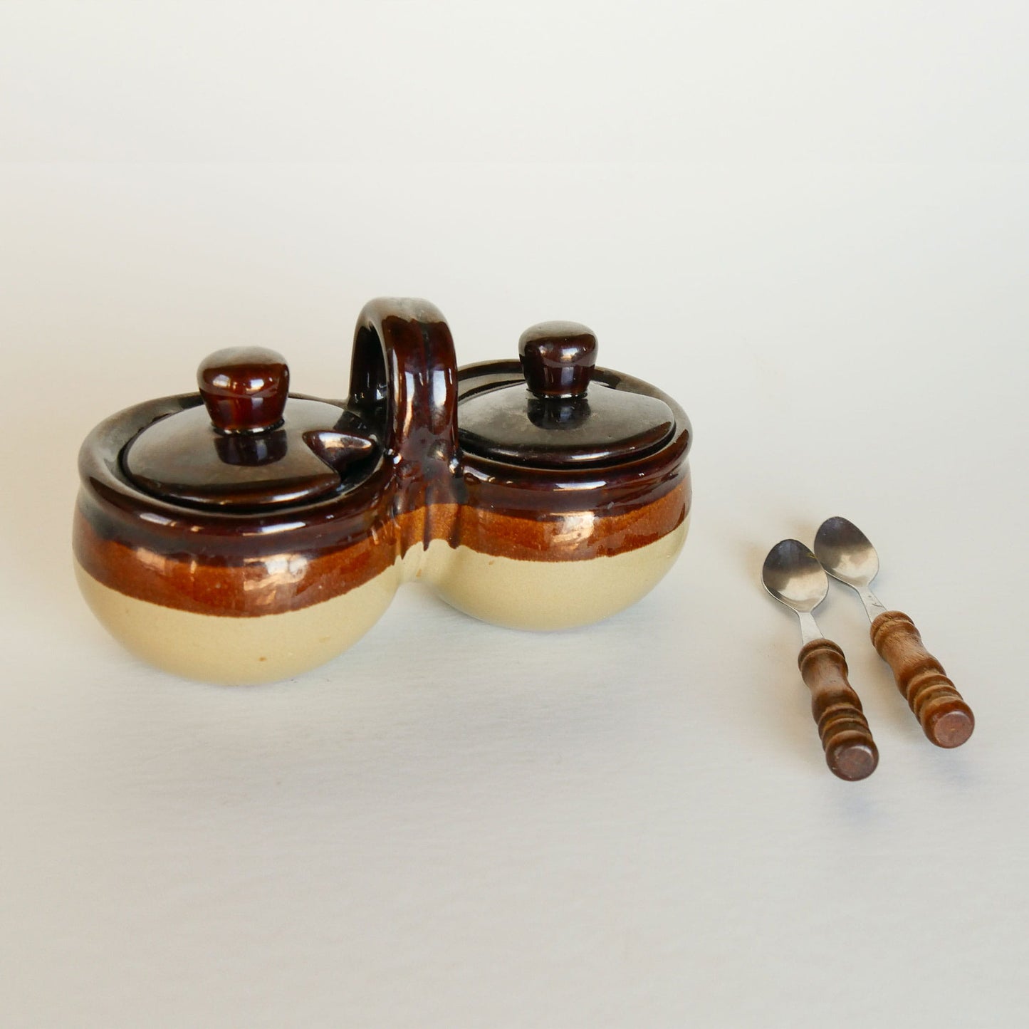 Vintage Two-Tone Stoneware Double Condiment Dish, Vintage Conditment Dish, Vintage Stoneware Condiment Dish, Vintage Condiment Stoneware, Vintage Jam Jelly Stoneware, Vintage Farmhouse Stoneware, Vintage Home Decor