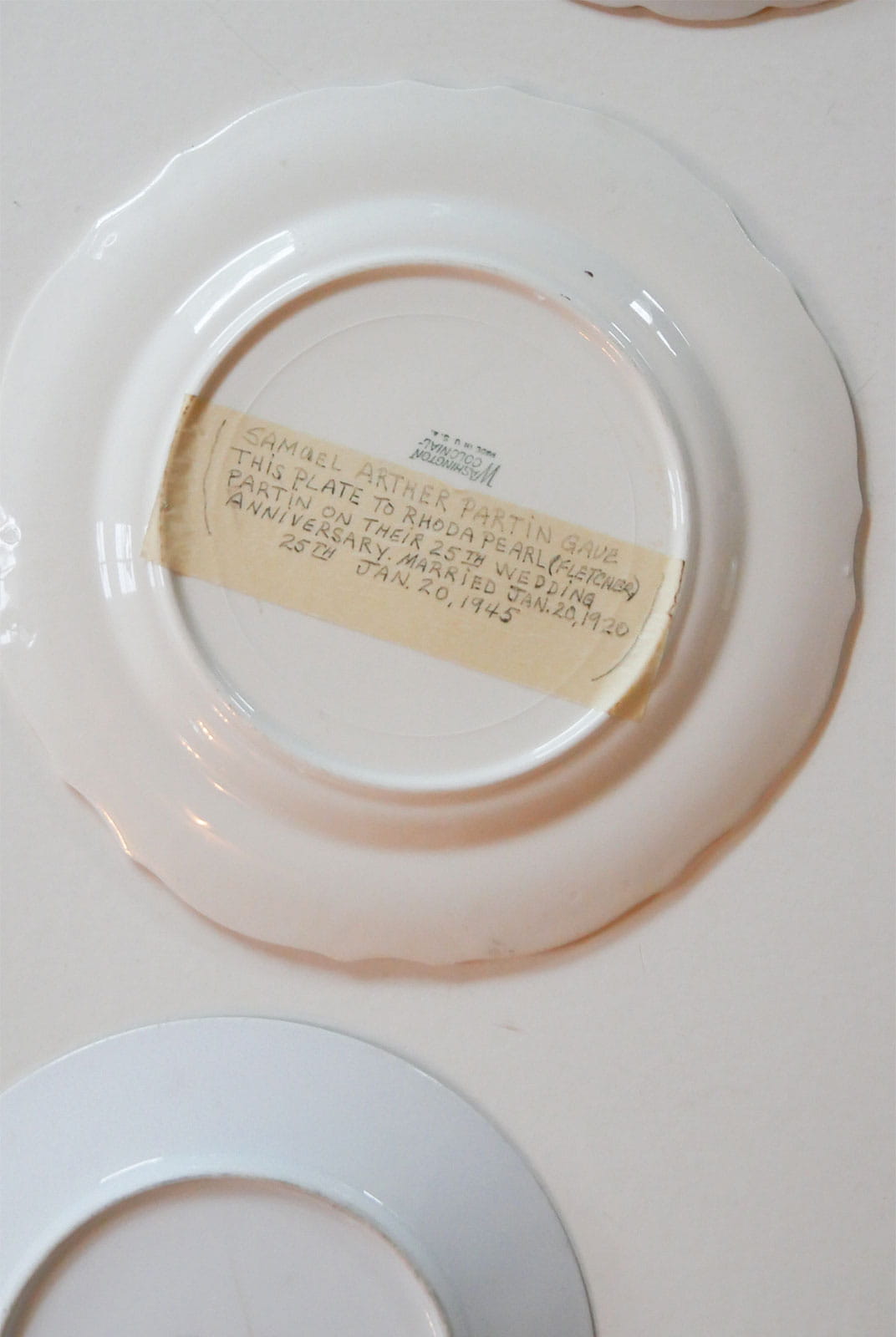 Vintage Victorian Woman Plate Collection, Victorian Plate Wall, Vintage Victorian Decor, Vintage Victorian Wall Decor, Vintage Colonial Plates, Vintage Colonial Wall Decor, Cottagecore Plate Wall