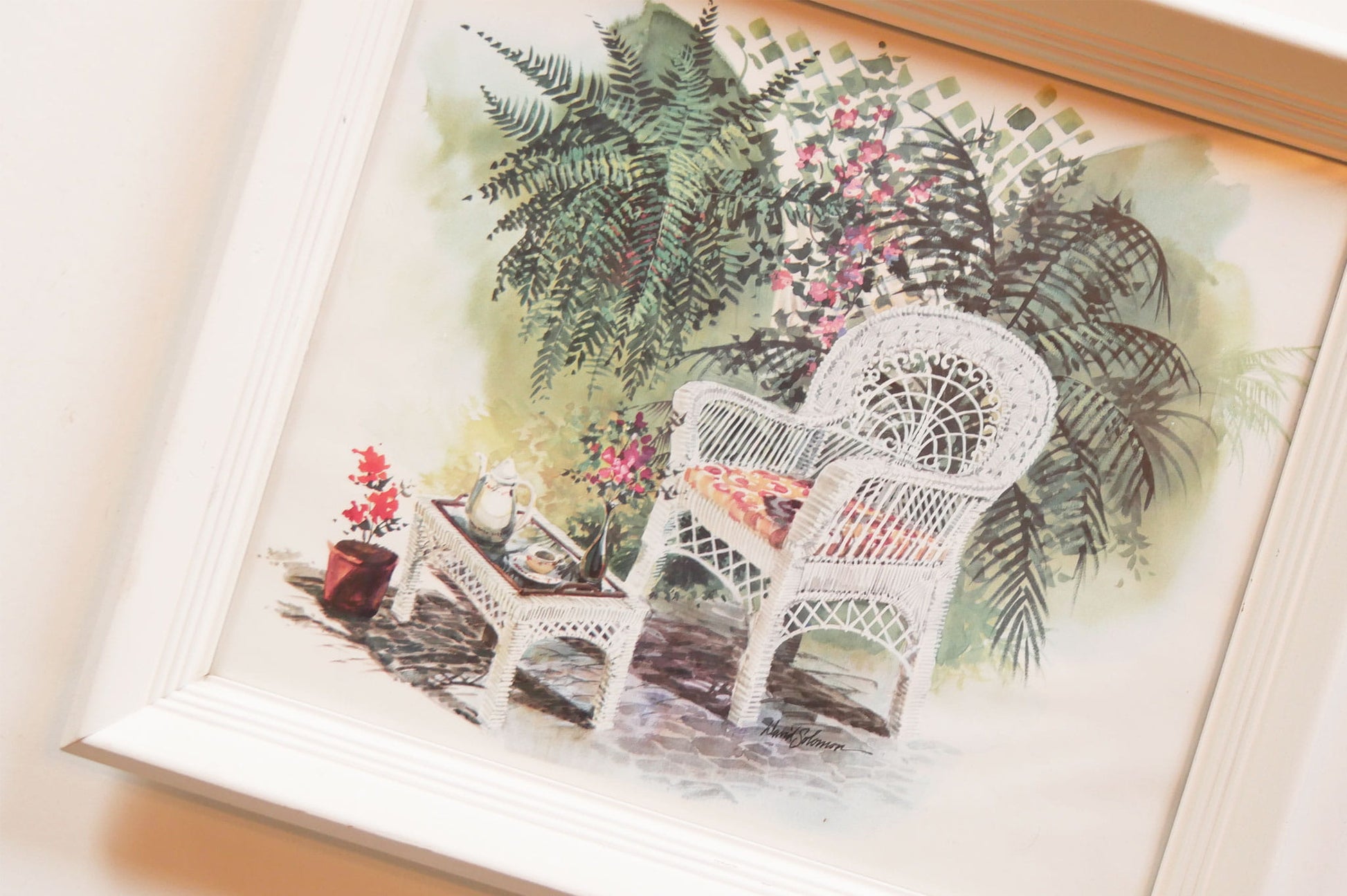 Vintage White Framed Tropical Artwork, Tropical Artwork, Vintage Tropical Artwork, Vintage Coastal Wall Decor, Vintage Retro Wicker ARtwork, Vintage White Wicker Art, Vintage Tropical Decor